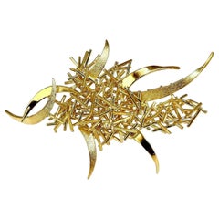 Modern Handmade Fused Gold Sticks Pin 18 Karat