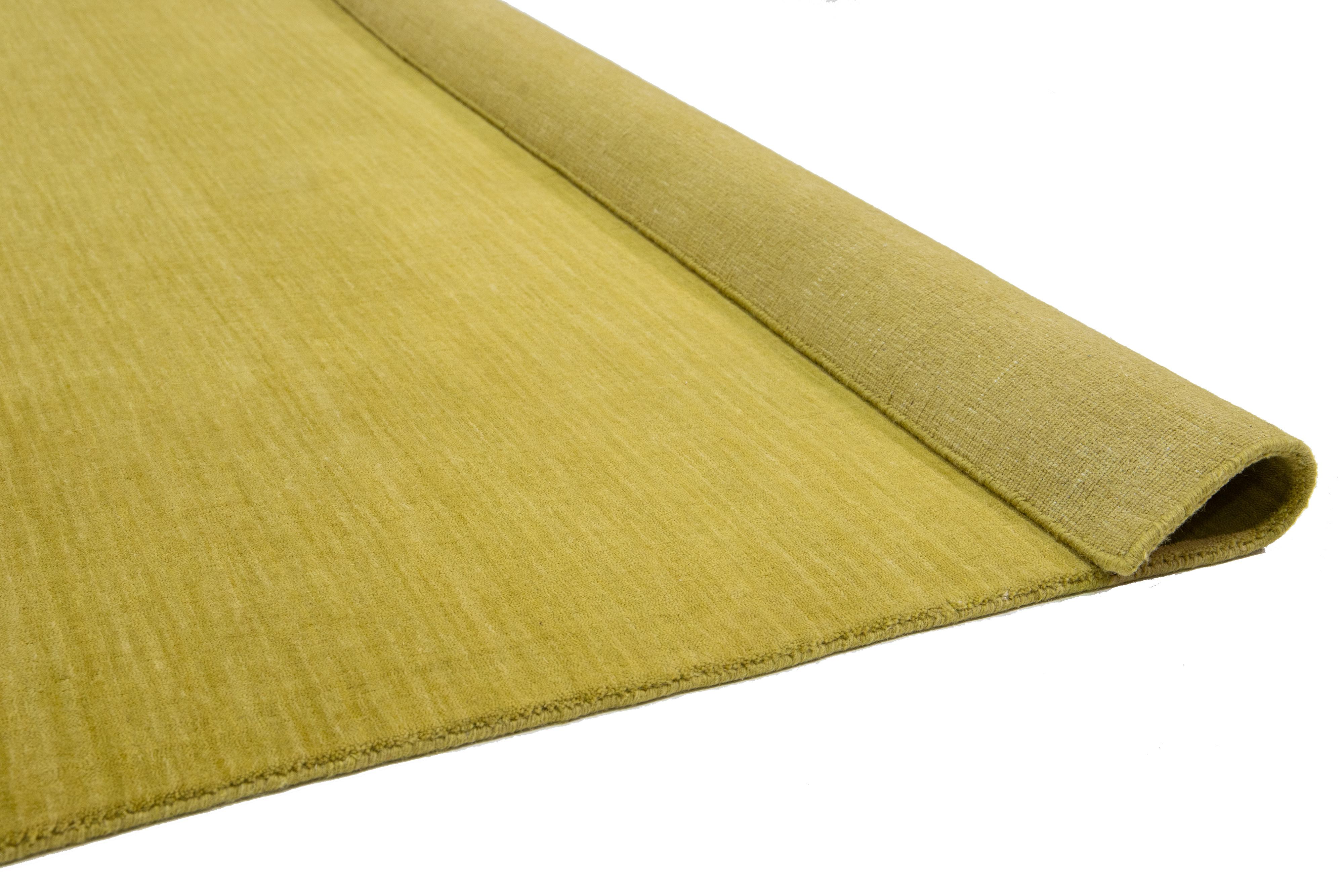 Indiano Tappeto moderno fatto a mano in lana felpata Gabbeh in Greene & Greene di Apadana in vendita
