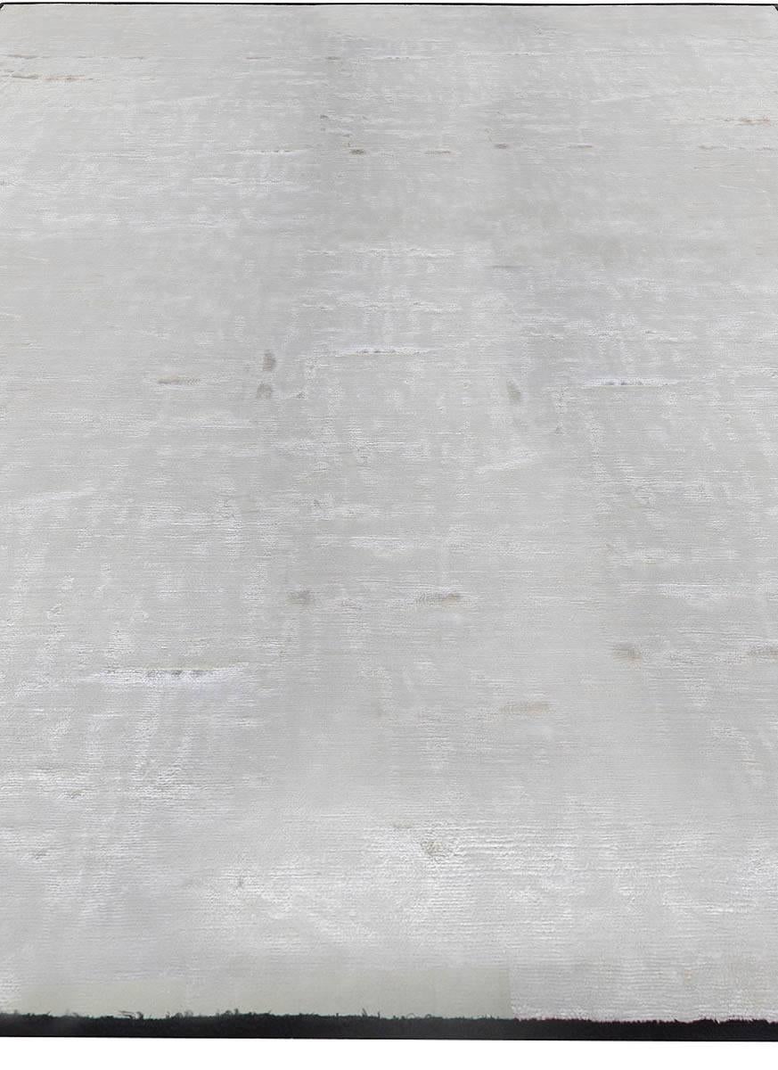 Moderner handgefertigter Seidenteppich von Doris Leslie Blau.
Größe: 11'3