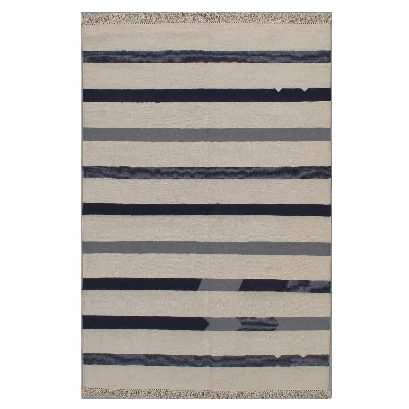 Modern Handwoven Elfenbein Kilim Schwarz & Elfenbein Teppich 4'1 x 6'2