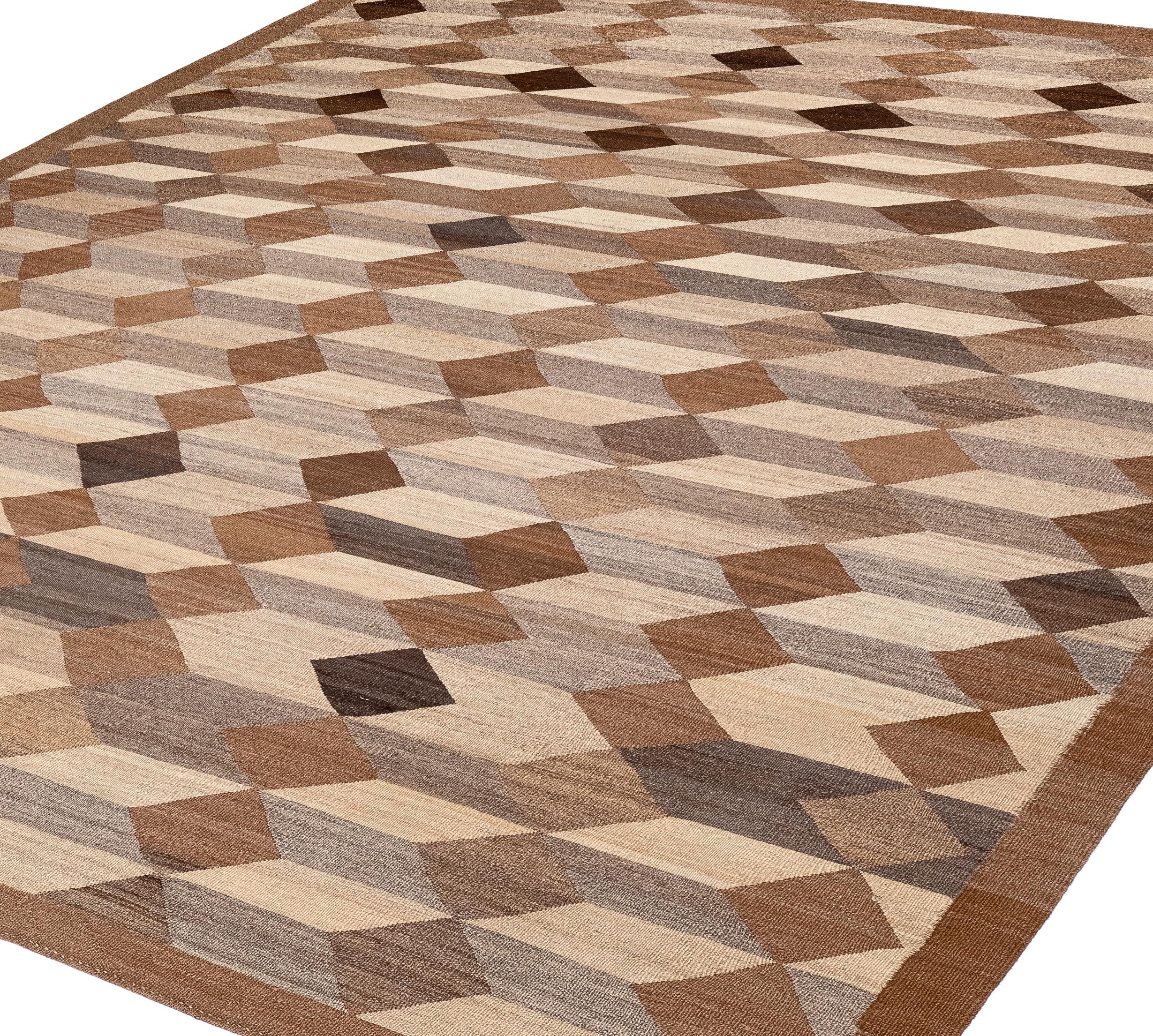 Moderner handgewebter Kelim aus dem Iran - natürliche Wolle, geometrisches Minimal-Design (Organische Moderne) im Angebot