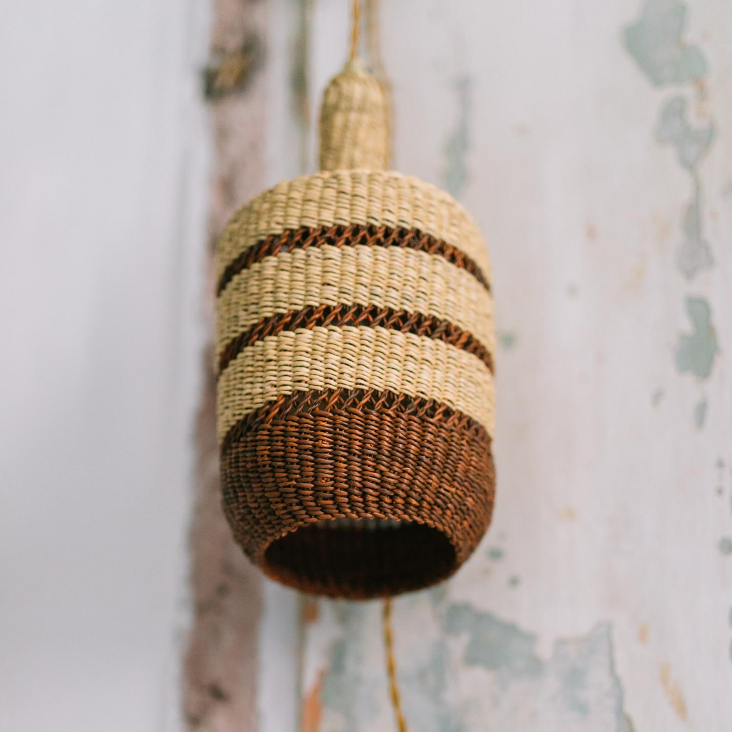 Hand-Woven Contemporary Ethnic Handwoven Straw / Brass Wall Sconce Lamp Natural Brown