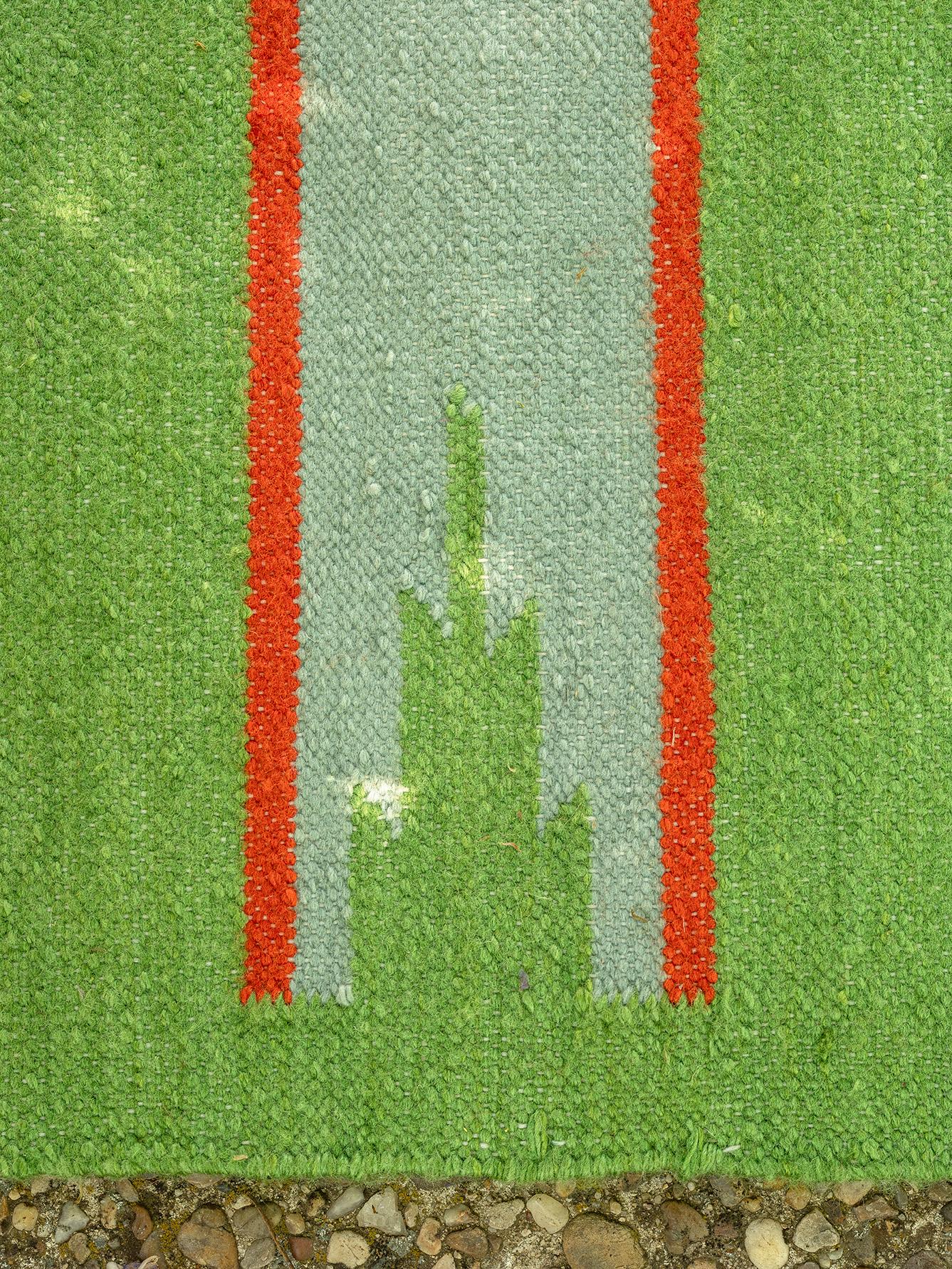 Moderner handgewebter Polypropylen-Teppich für den Außenbereich Teppich Grün Orange&Blau Chichimeca (Acryl) im Angebot