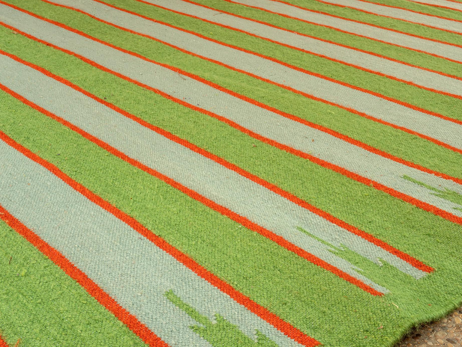Moderner handgewebter Polypropylen-Teppich für den Außenbereich Teppich Grün Orange&Blau Chichimeca im Angebot 2