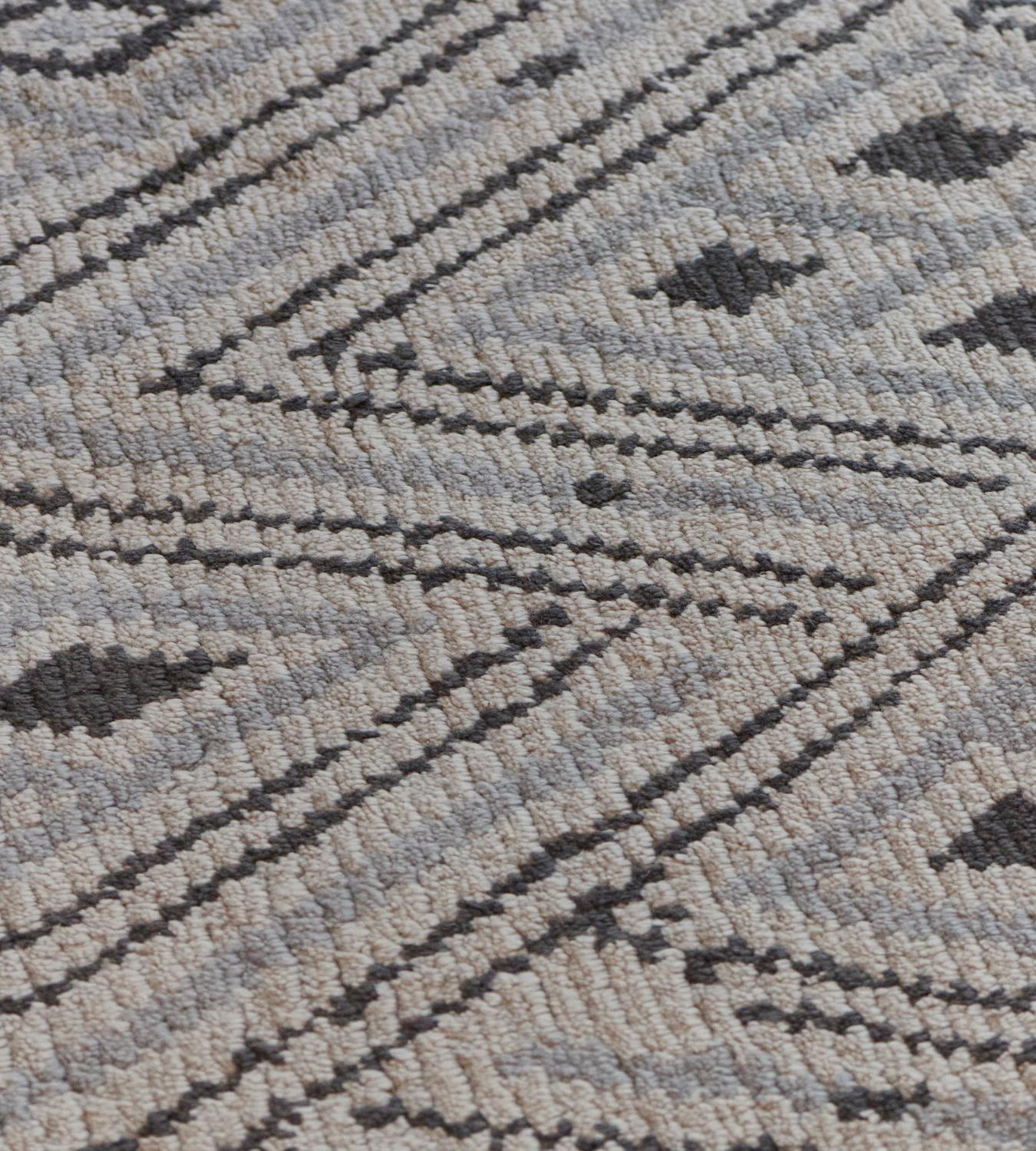 Modern Handwoven Ribbed Wool Rug For Sale 1