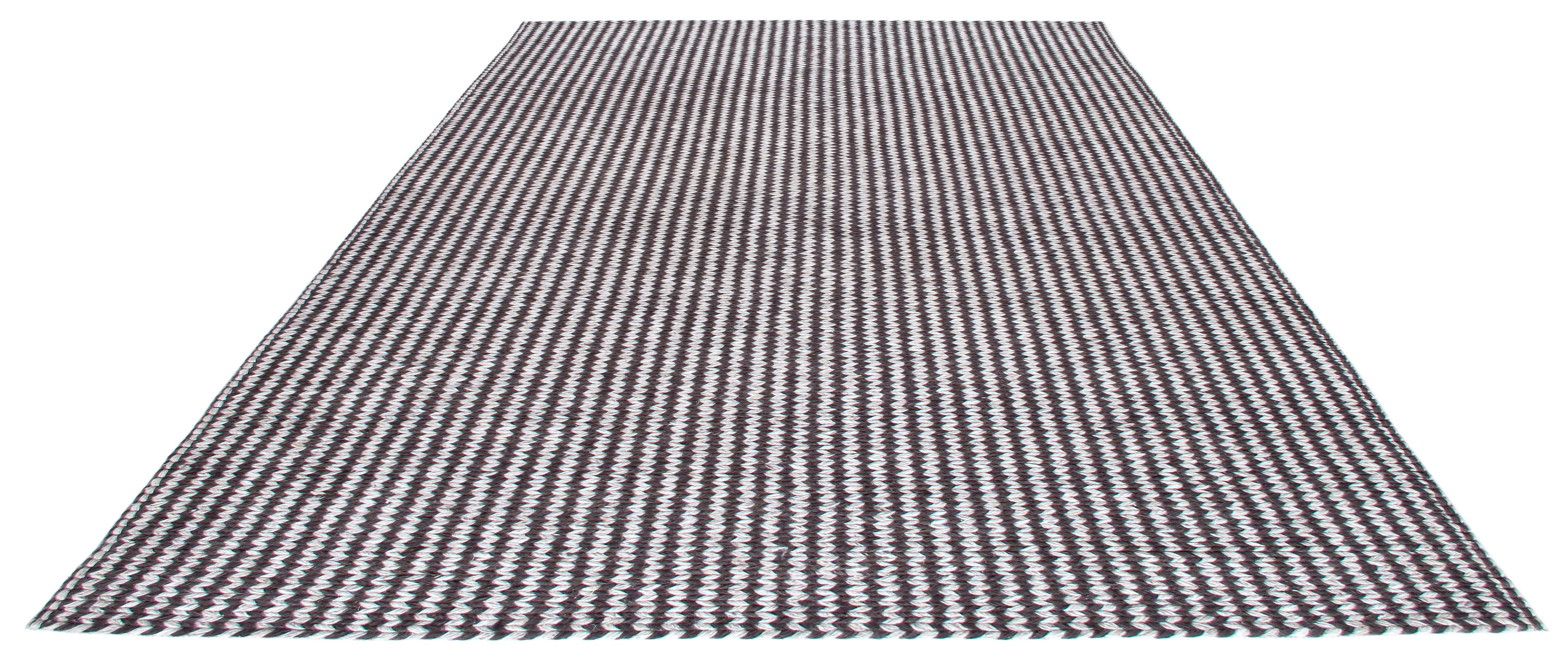 Tappeto moderno tessuto a mano in lana merino della Nuova Zelanda - motivo neutro e minimale In condizioni Nuovo in vendita a New York, NY