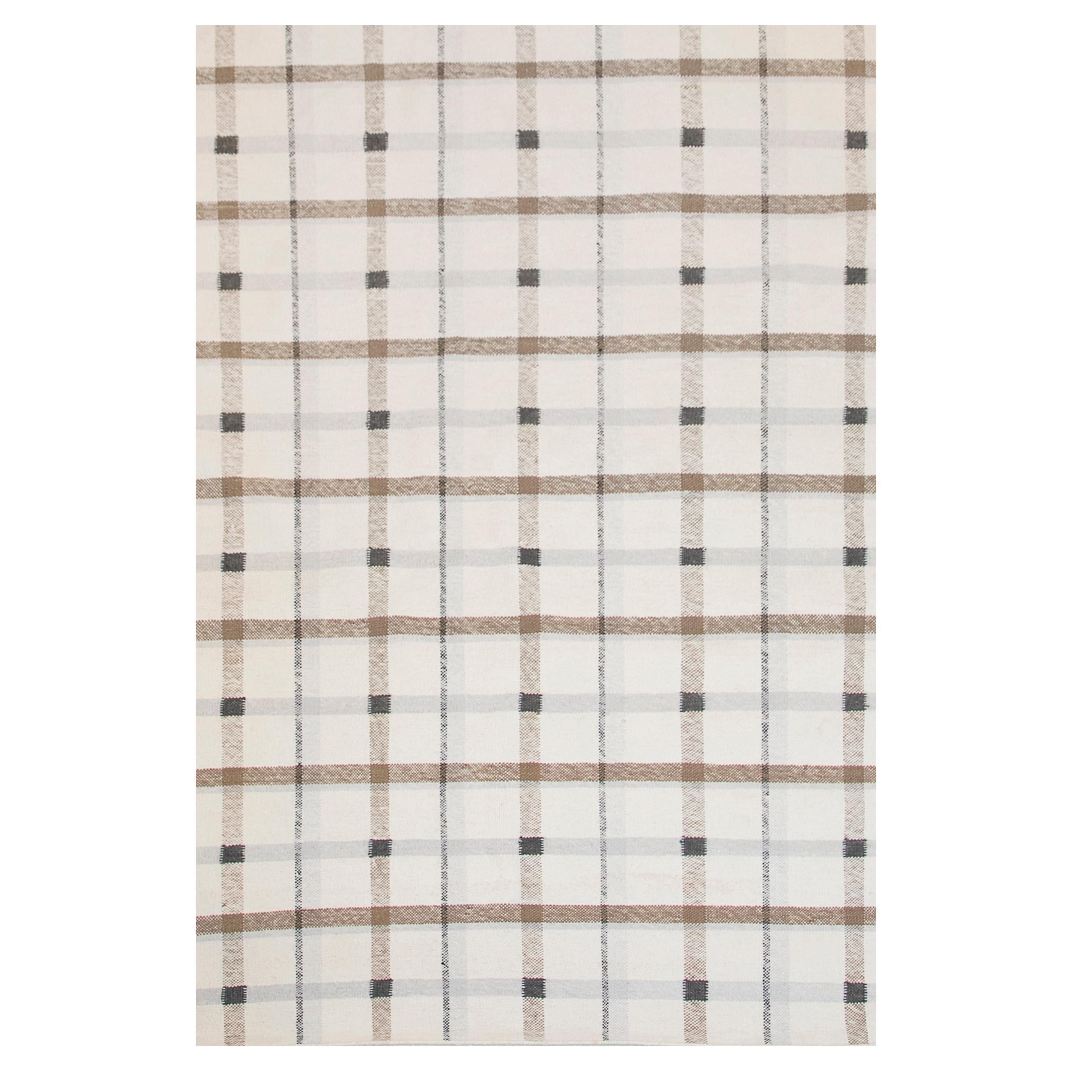 Modern Handwoven Wool Rug Carpet Tartan White, Brown & Dark Grey Elegant For Sale