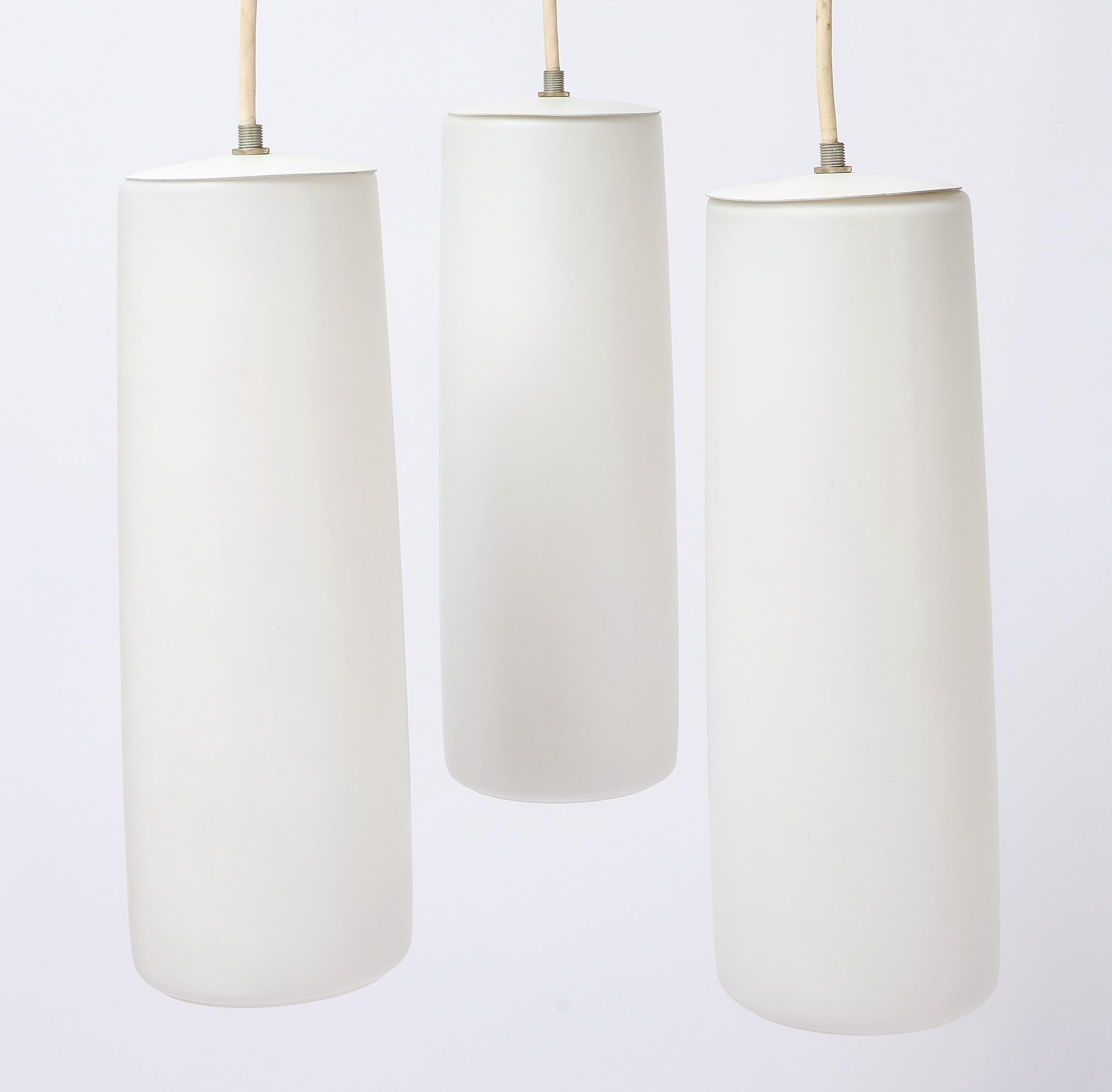 Lampada a sospensione moderna di Presco-Lite, Berkley California, circa 1965. In condizioni buone in vendita a Branford, CT