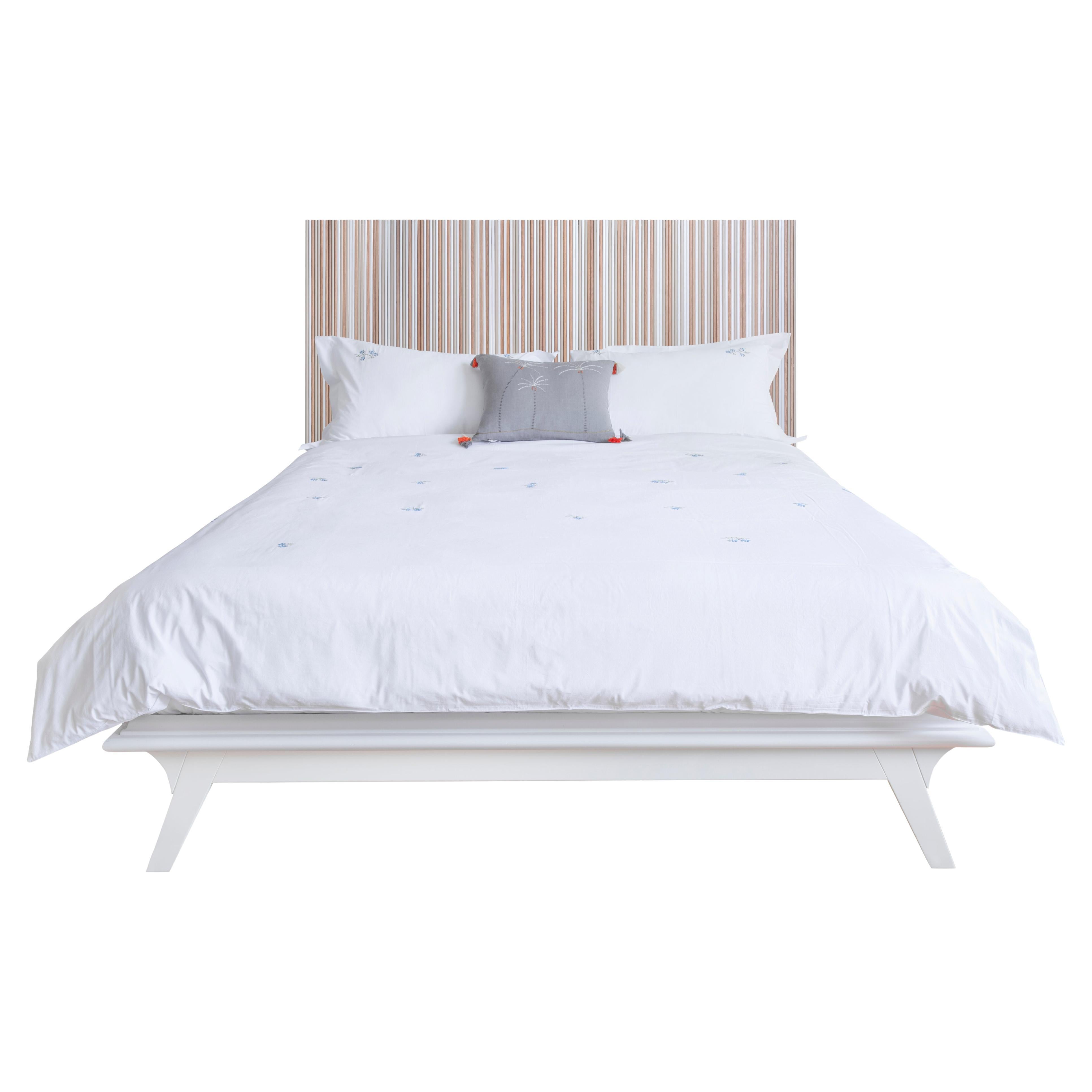 Modern Headboard with Oak and Lacquered Wood Strips in Calming Shades of Beige