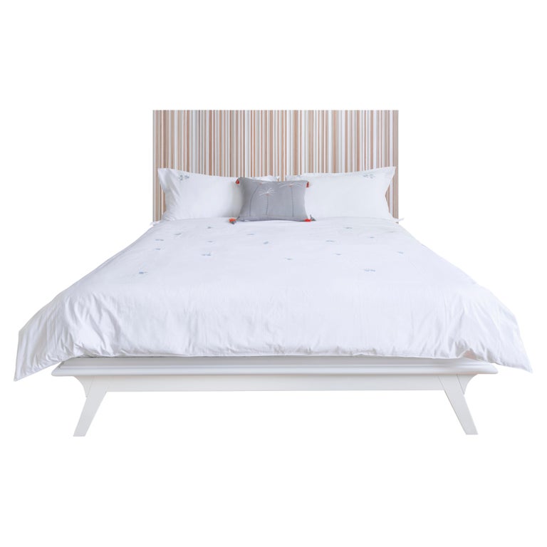 Modern Headboard with Oak and Lacquered Wood Strips in Calming Shades of Beige For Sale
