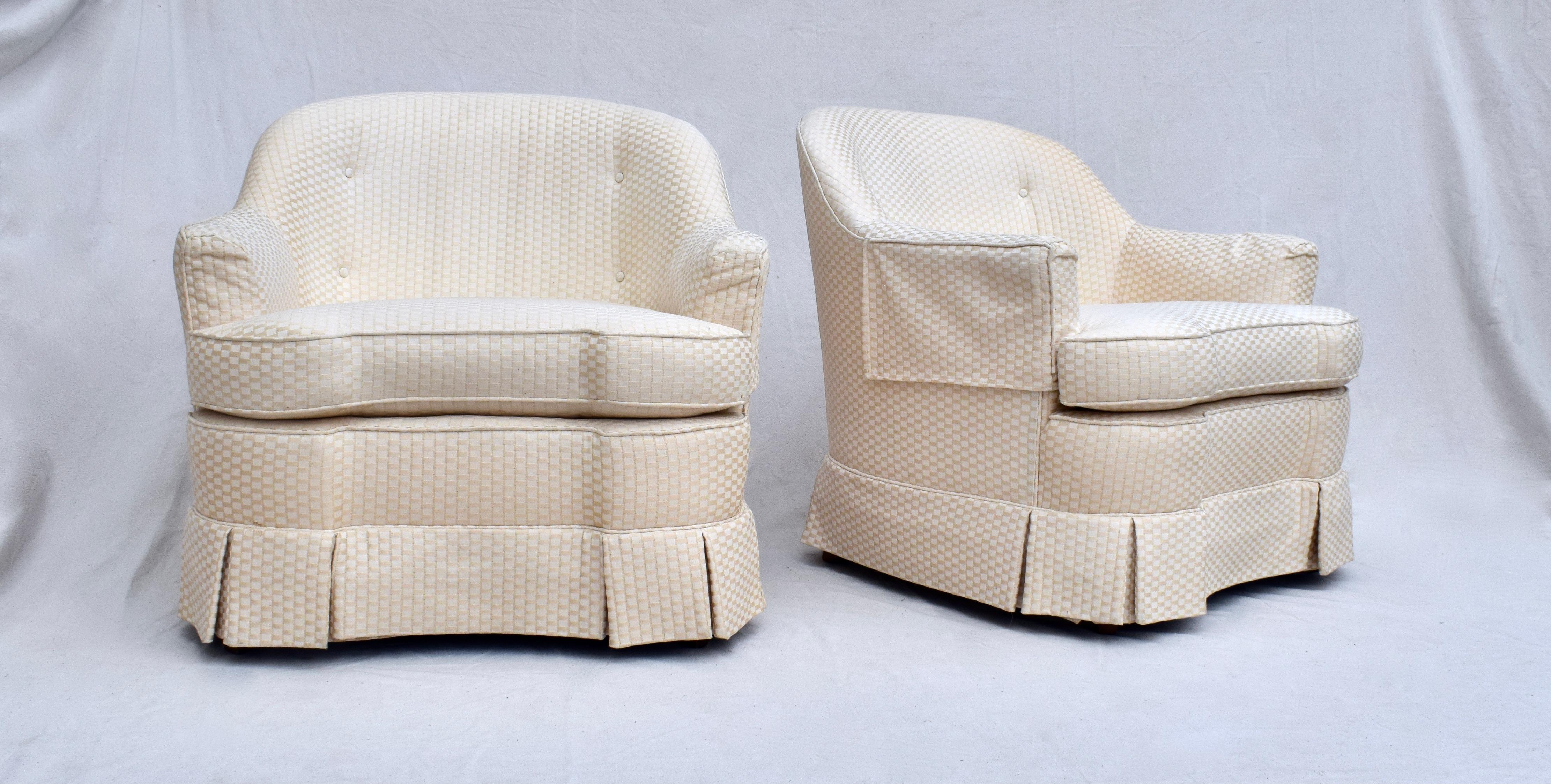 Modern Henredon Lounge Club Chairs, Pair In Good Condition In Southampton, NJ