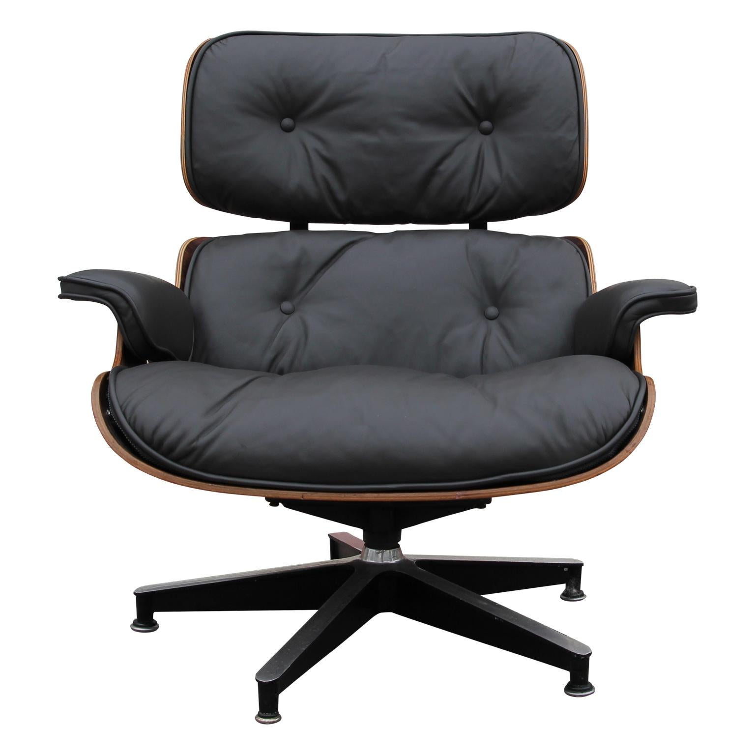 Mid-Century Modern Modern Herman Miller 670 Brown Leather Eames Lounge Chair