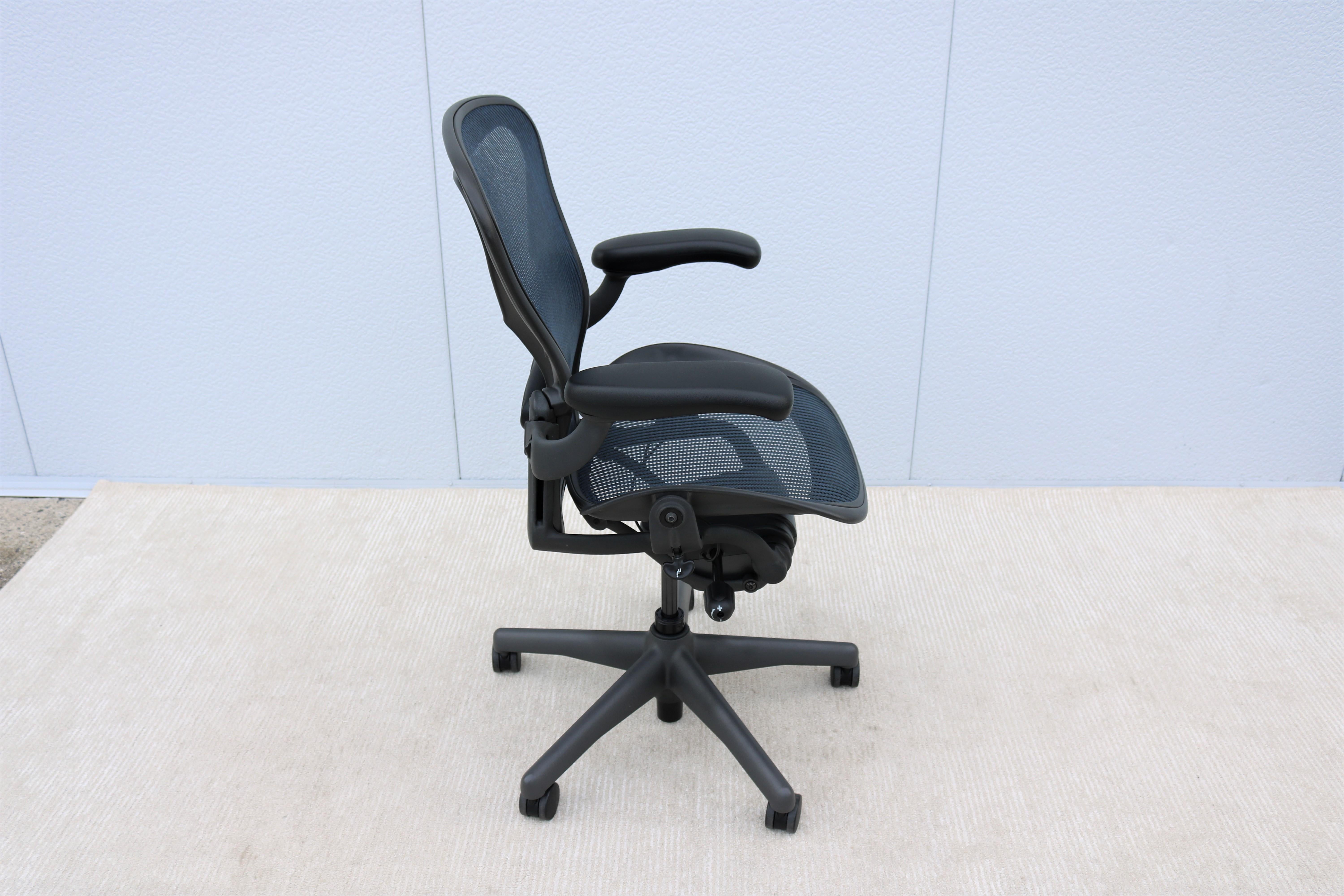 American Modern Herman Miller Aeron Chair Size B in Blue Mesh Fabric Fully Adjustable