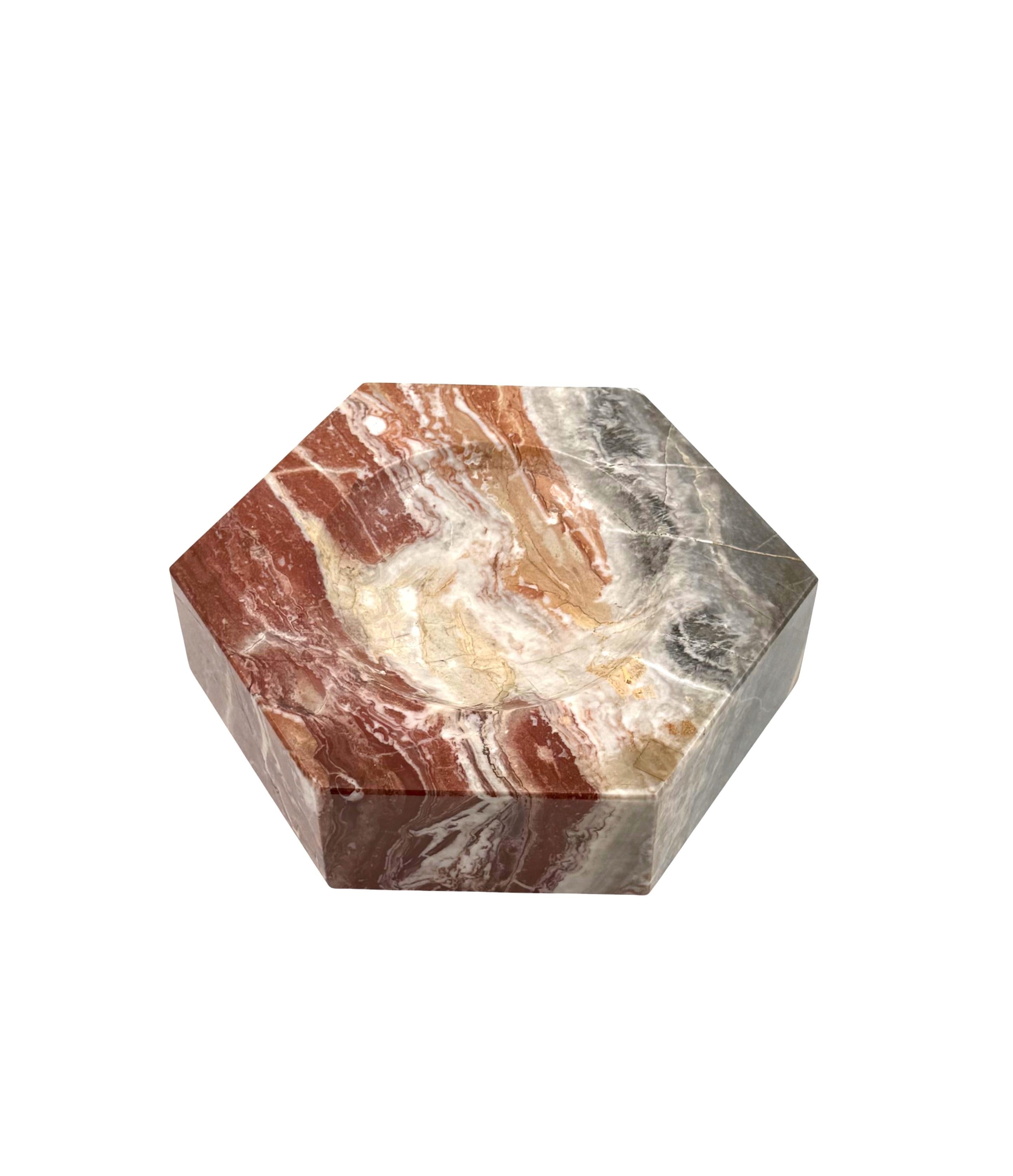 Modern hexagonal multicolored marble ashtray bowl, Italy, 1970s in vendita 1