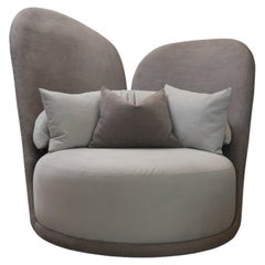 Fauteuil de salon moderne à haut dossier avec siège de style canapé