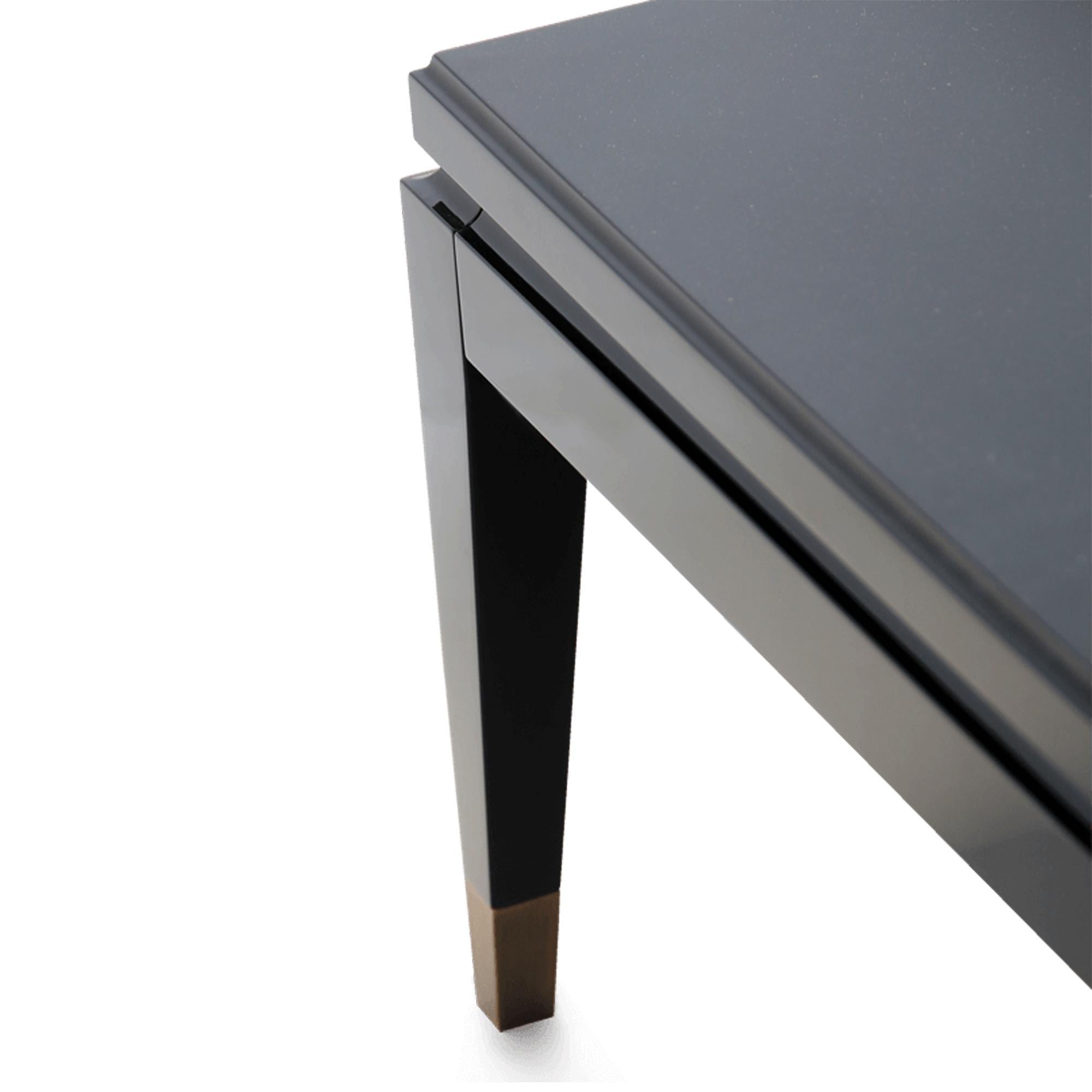 European Modern high gloss black coffee table For Sale