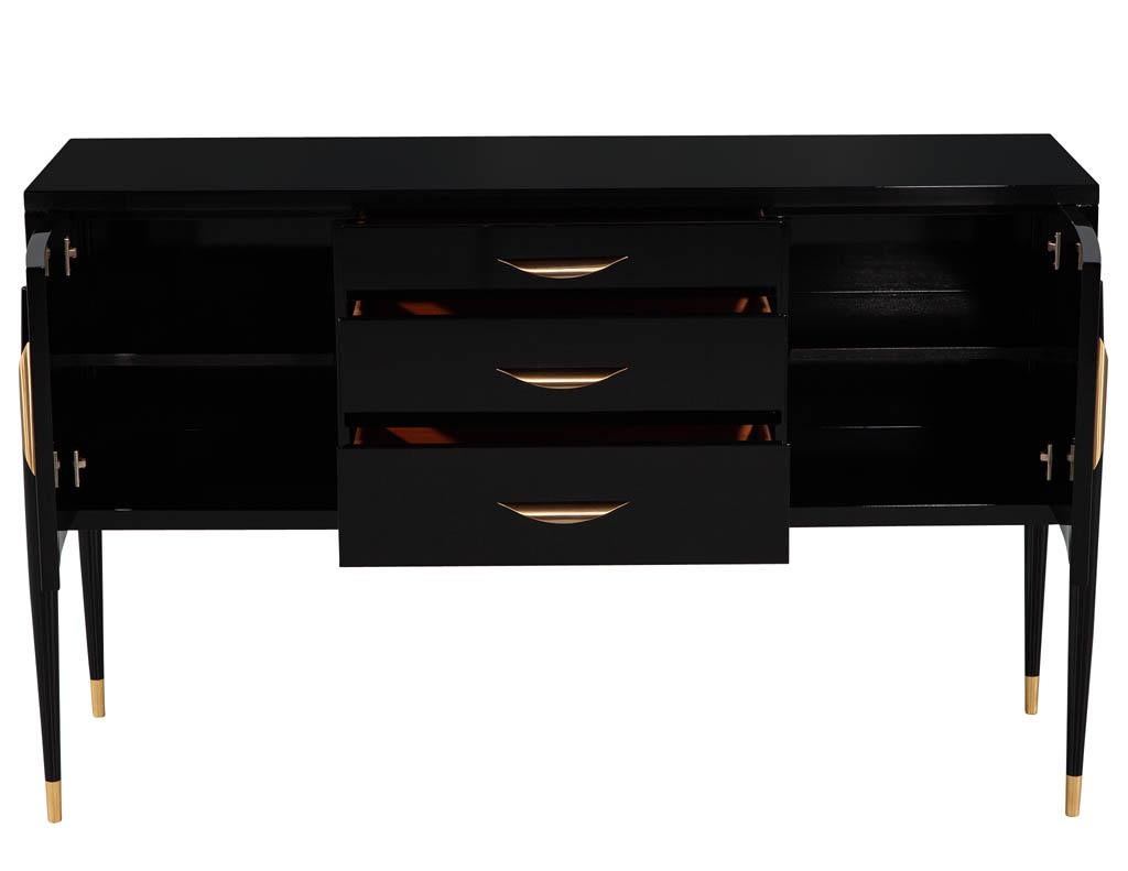 Modern High Gloss Black Lacquer Sideboard In New Condition For Sale In North York, ON