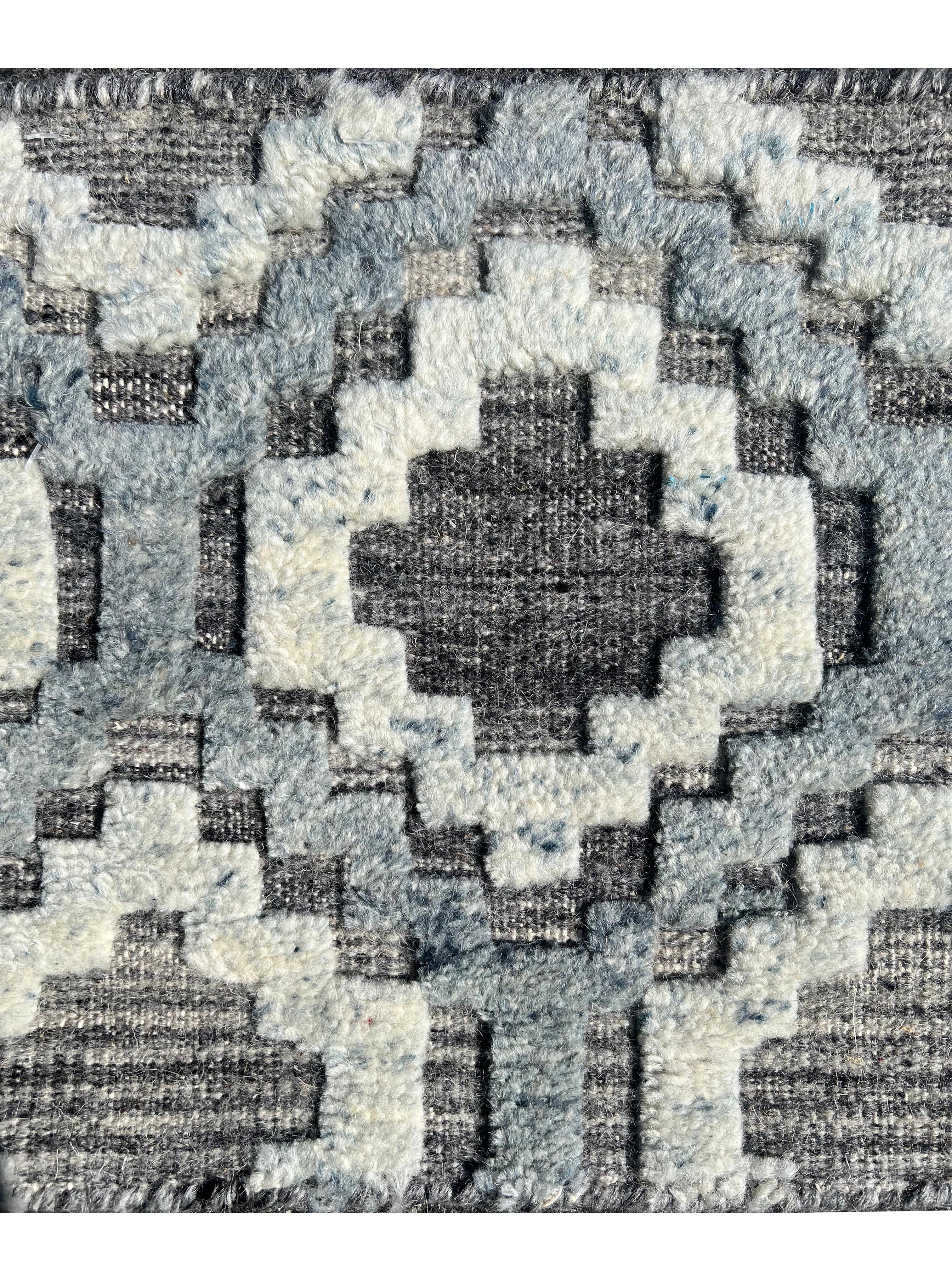 Moderner Hoch-Tief-Wollteppich (Handgewebt) im Angebot