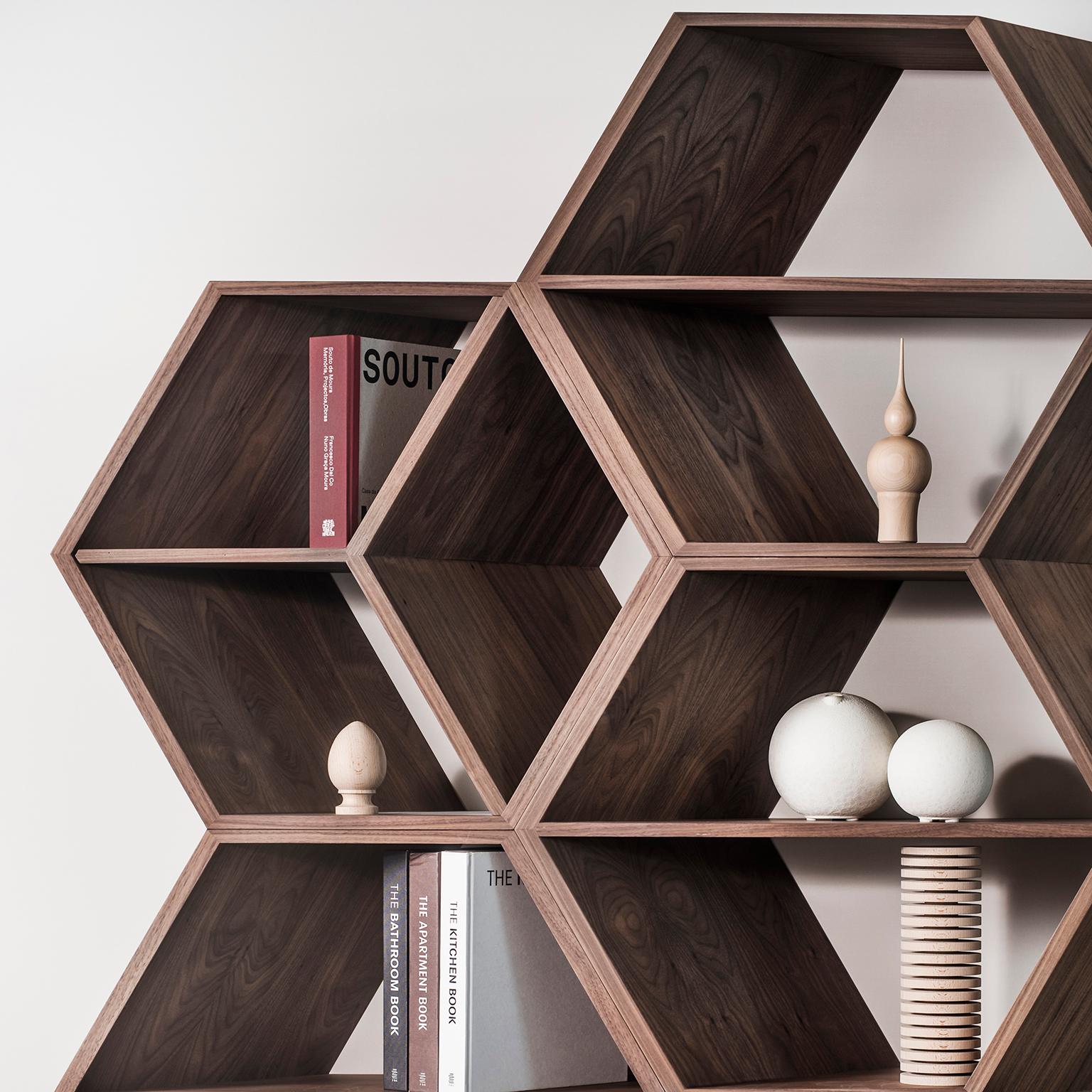 Modernes Hobart-Bücherregal, amerikanische Eiche, Bronze, handgefertigt in Portugal von Greenapple im Angebot 4