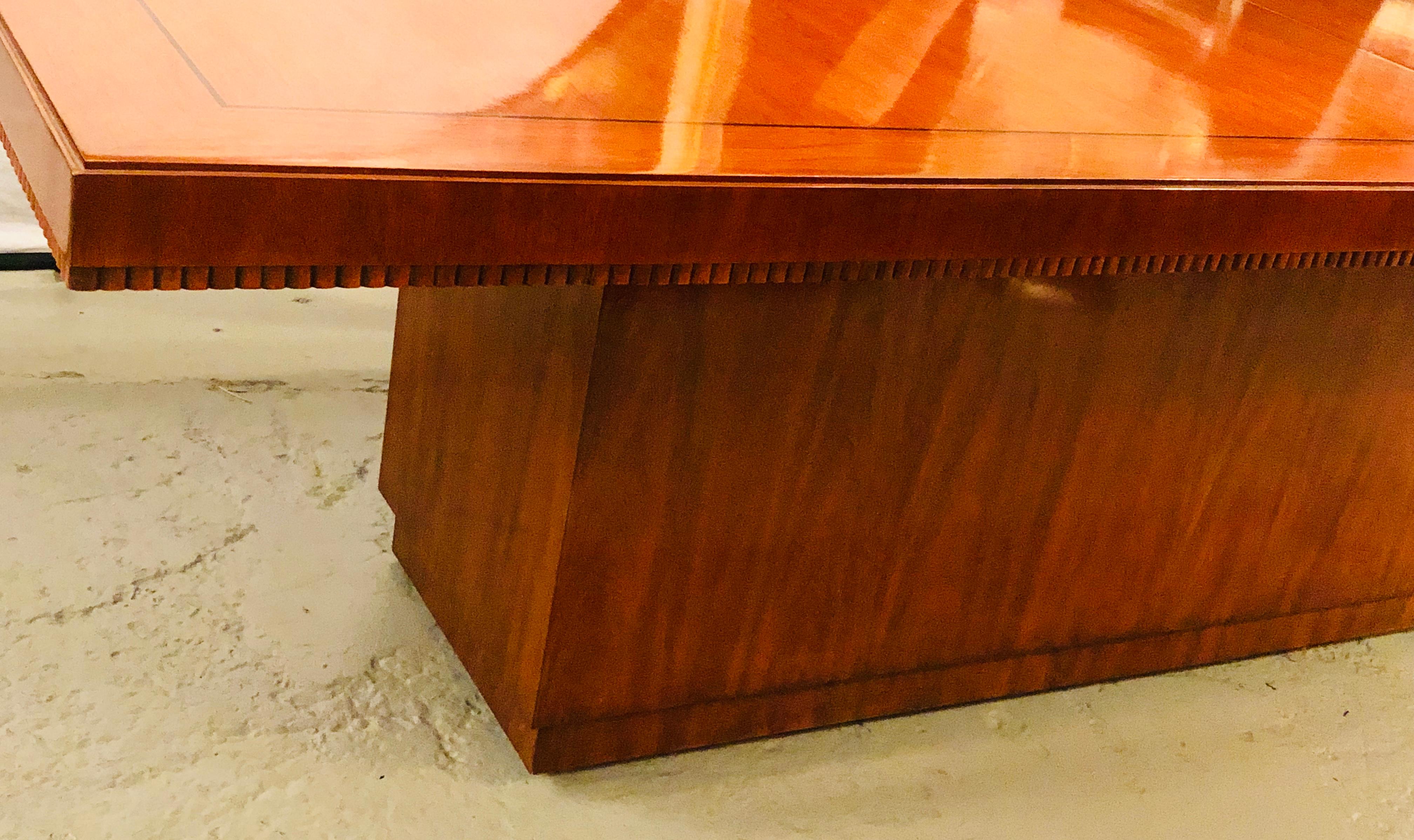 Table de salle à manger Modernity Wood Solid Wood Walnut Veneer Labeled 4