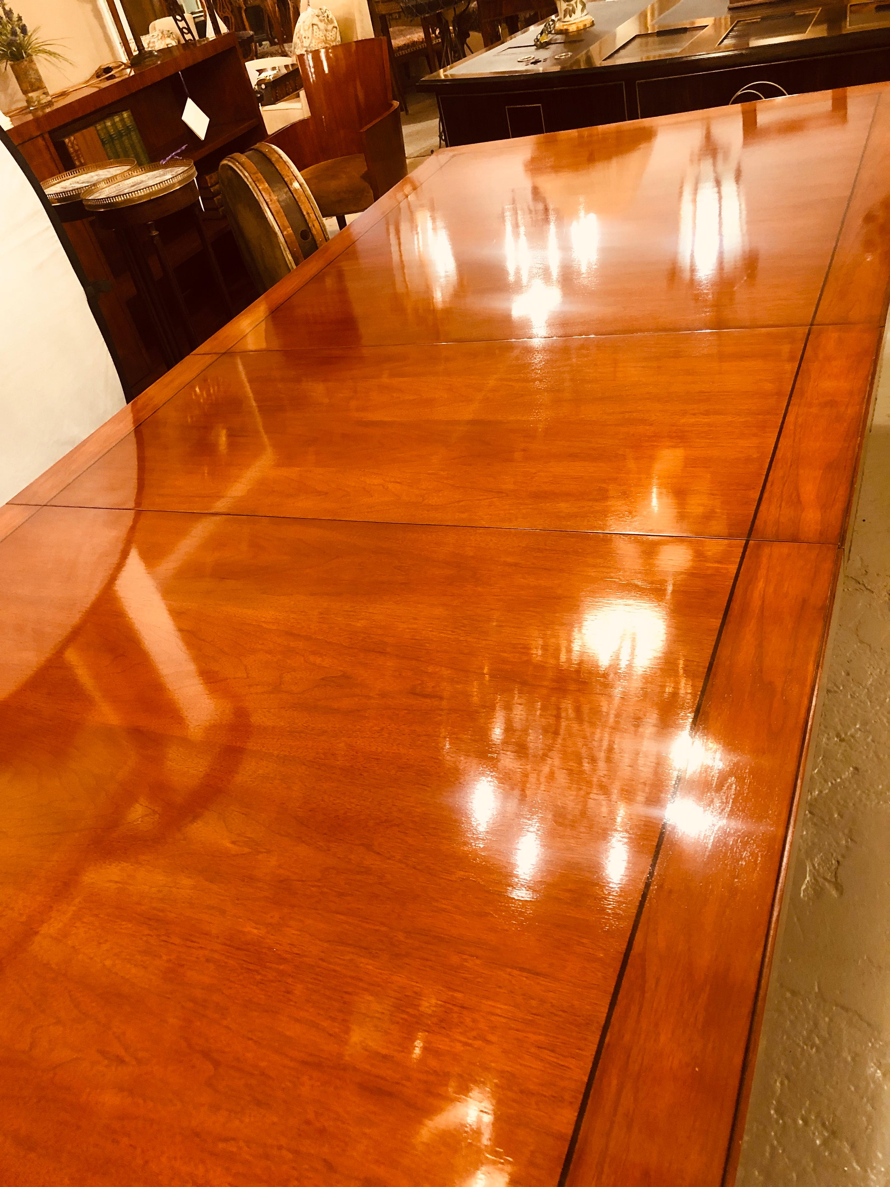 Table de salle à manger Modernity Wood Solid Wood Walnut Veneer Labeled 5
