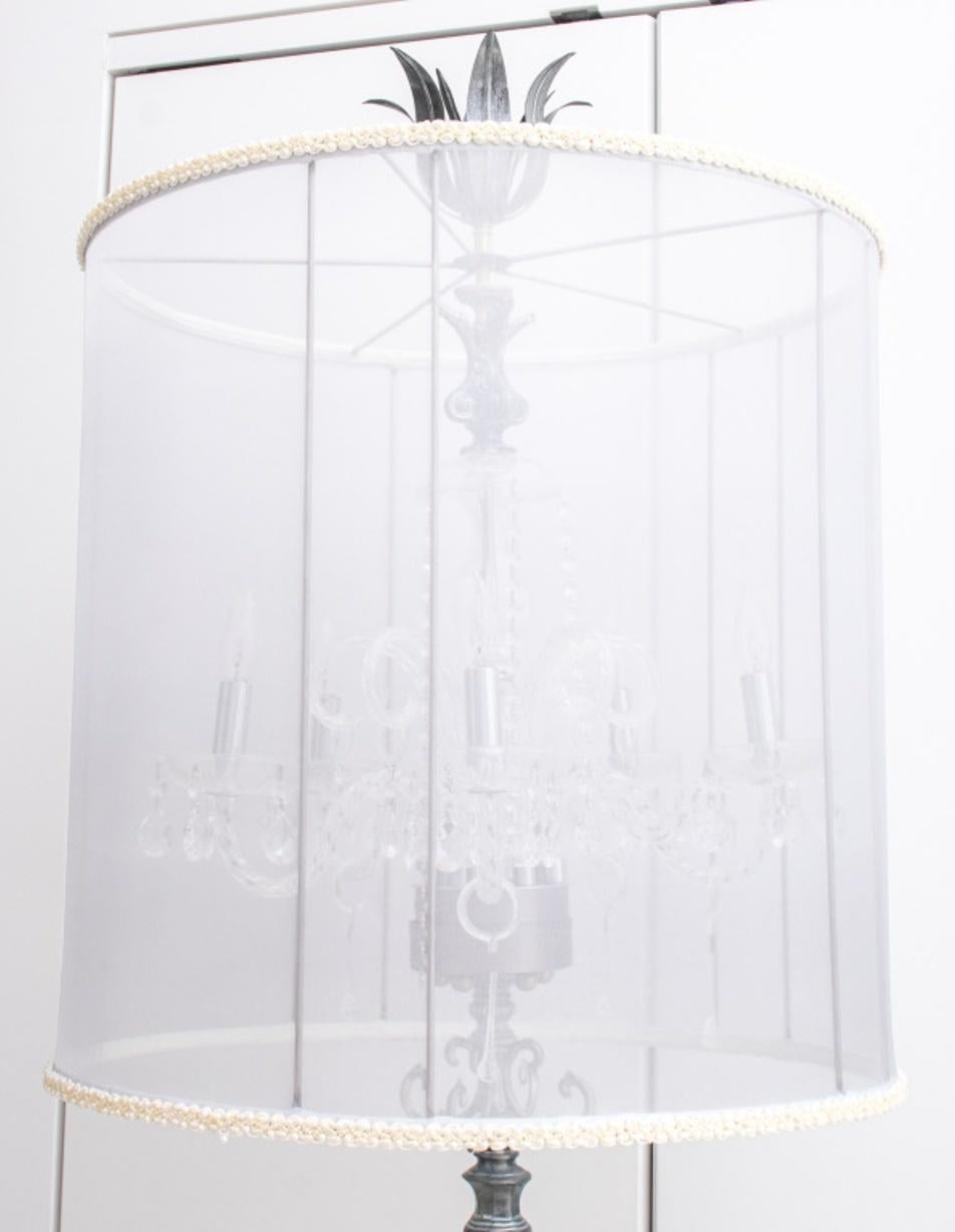 Modern Hollywood Regency Chandelier Floor Lamp In Good Condition For Sale In New York, NY