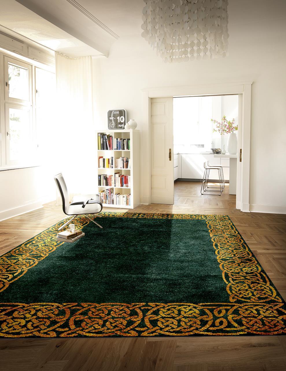 Moderner moderner Hollywood-Regency-Teppich in Smaragd und Gold aus Wolle und Seide, handgeknüpft (Handgeknüpft) im Angebot