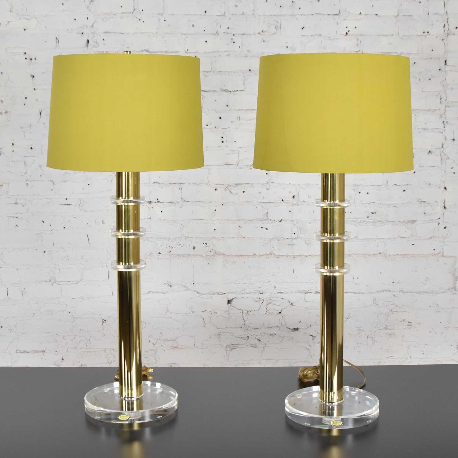 American Modern Hollywood Regency Lucite & Brass Plate Lamps a Pair Style Karl Springer