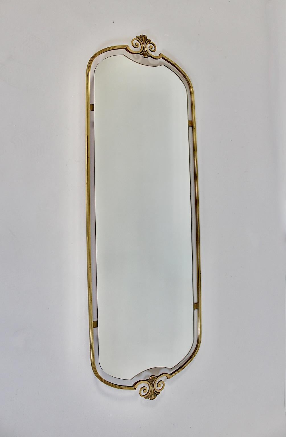 Modern Hollywood Regency Style Brass Full Length Mirror Wall Mirror, 1970s Italy In Good Condition For Sale In Vienna, AT
