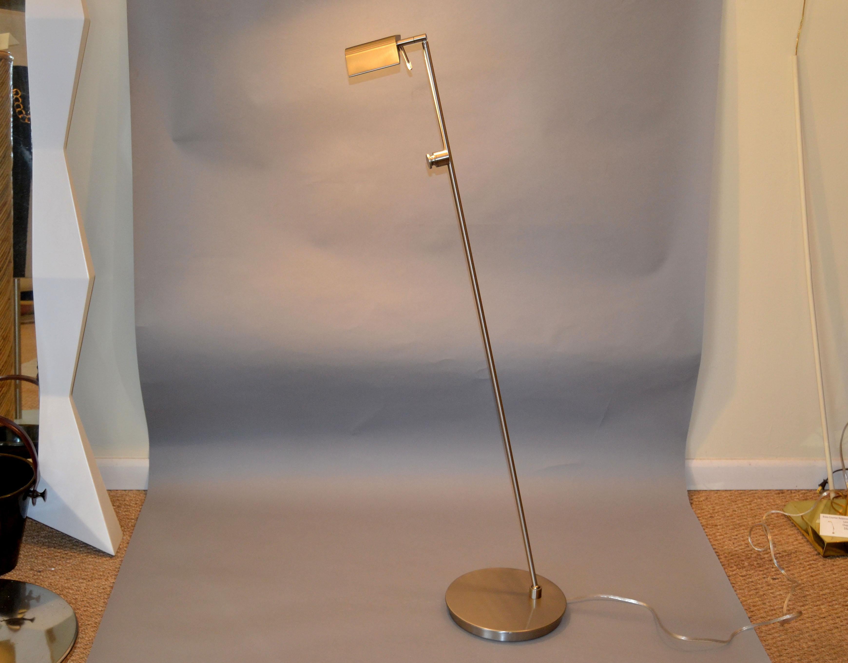Modern Holtkoetter 6440 Bernie Series Energy-Saver Floor Lamp in Satin Nickel 4