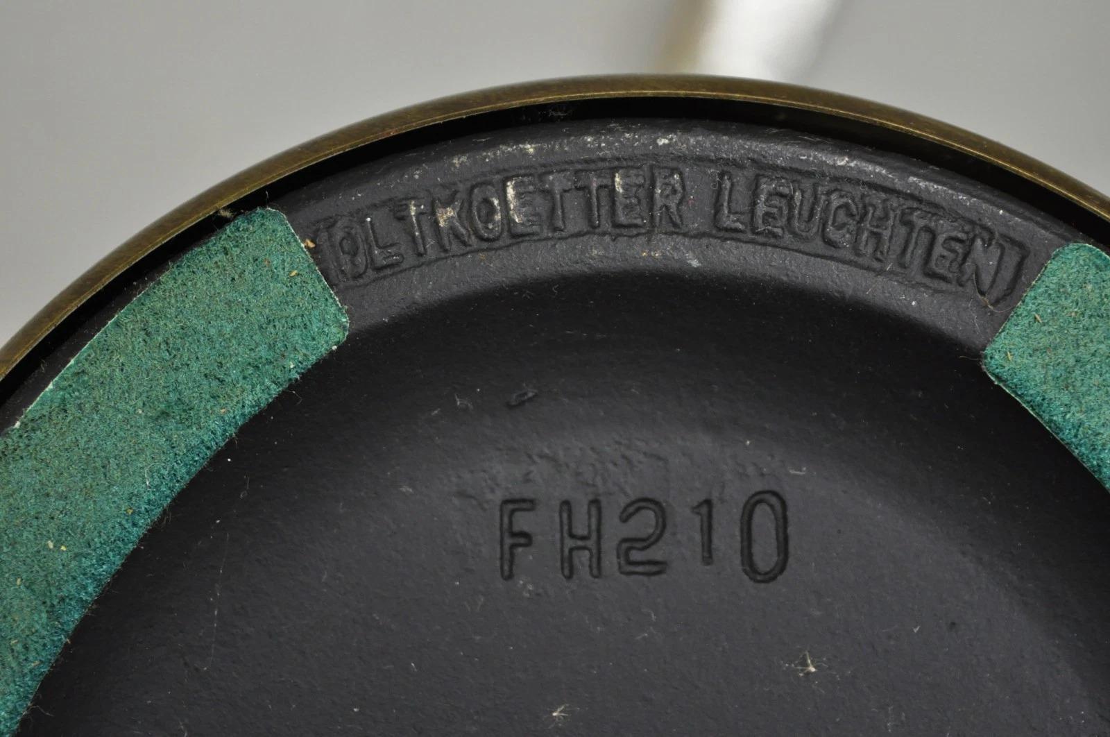 Lampada da terra moderna Holtkötter Leuchten regolabile in ottone per la lettura della farmacia in vendita 5