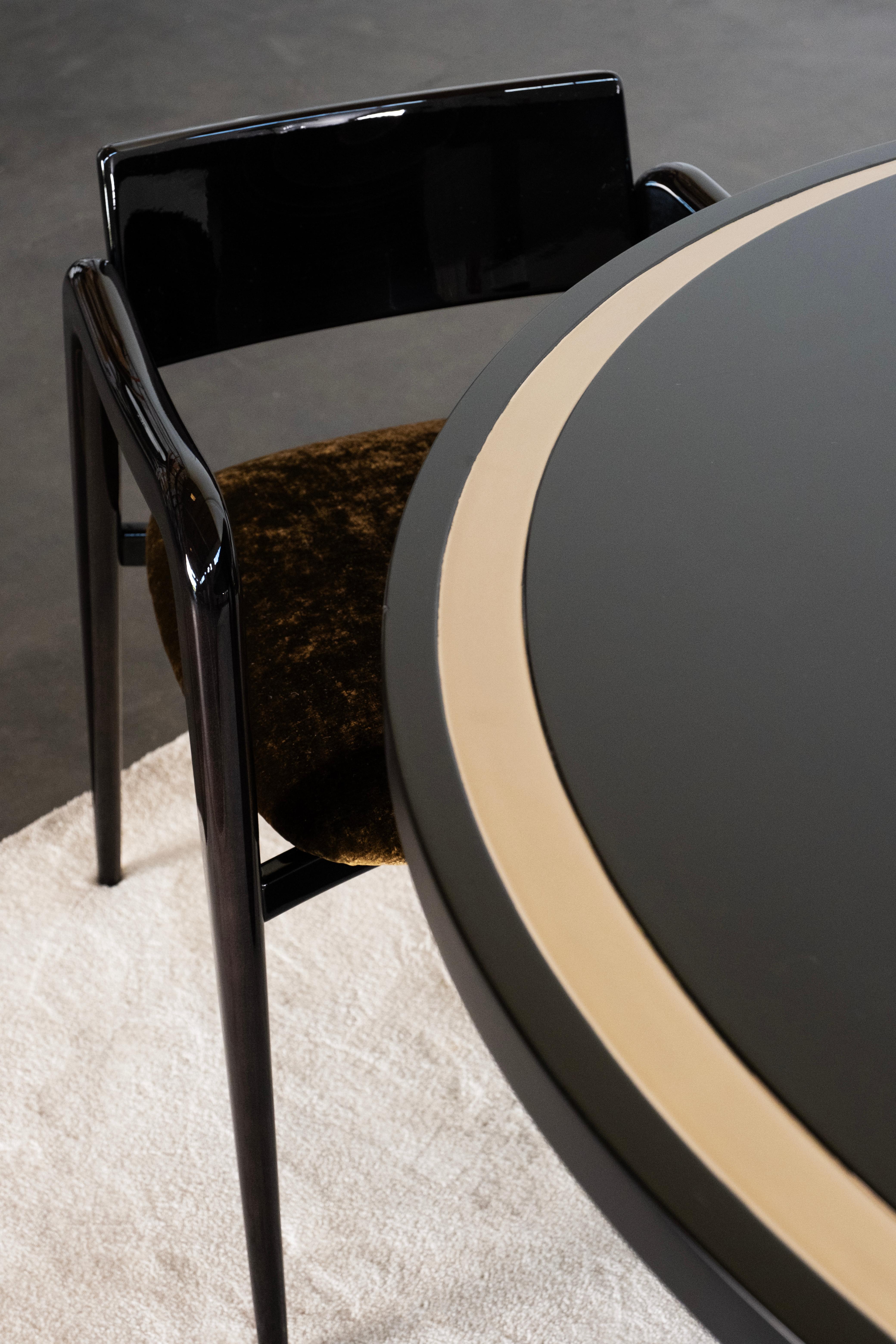 Laiton Modern Howlite Round Dining Table, Black, Handmade in Portugal by Greenapple en vente