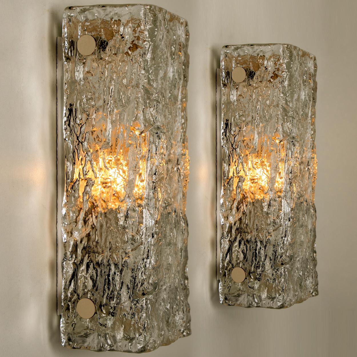 Modern Iceglass Wall Lights by J.T. Kalmar, Austria, 1960s In Good Condition For Sale In Rijssen, NL