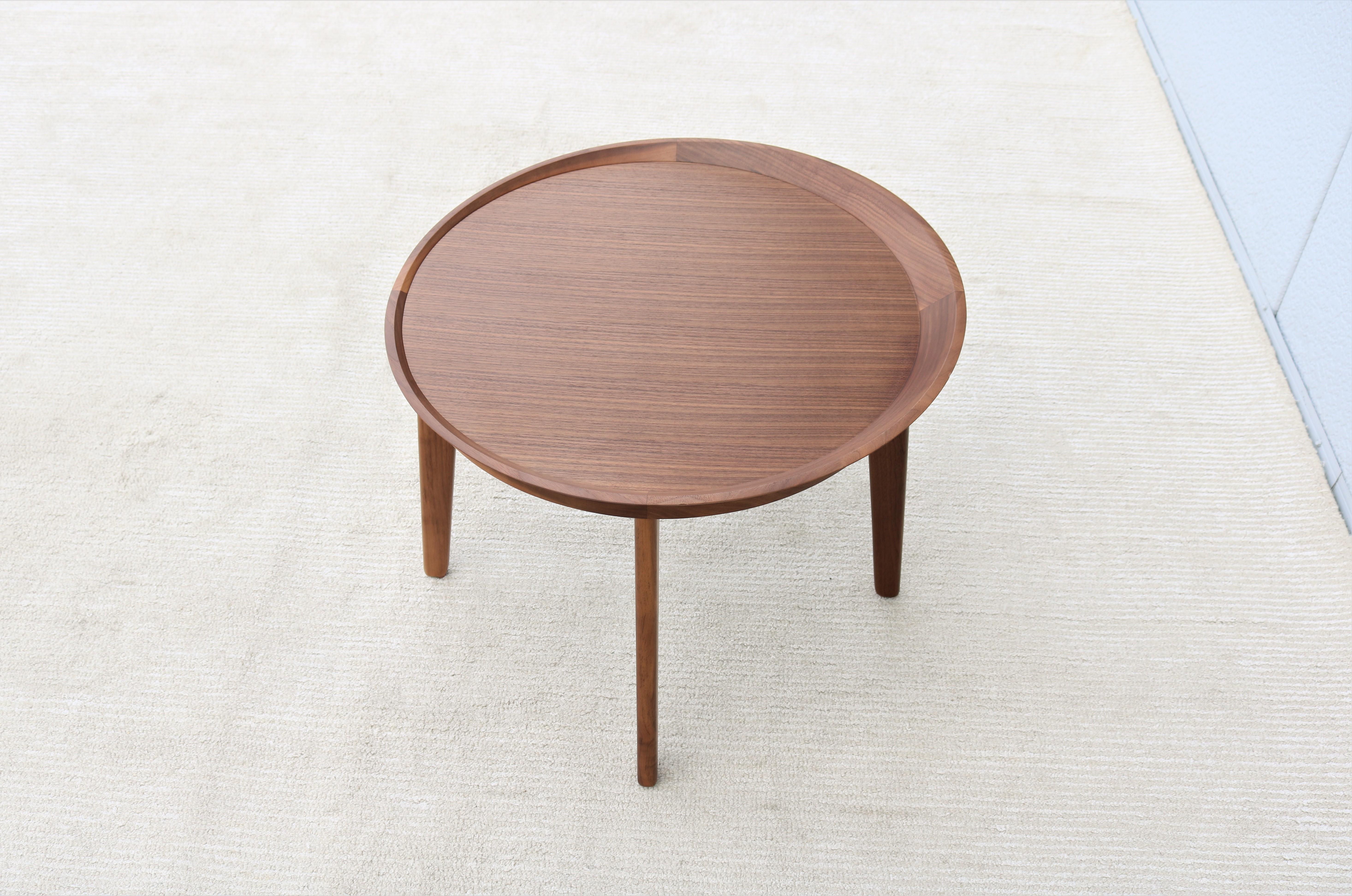 Modern Ignacia Murtagh for Bernhardt Design Los Andes Walnut Occasional Table For Sale 4