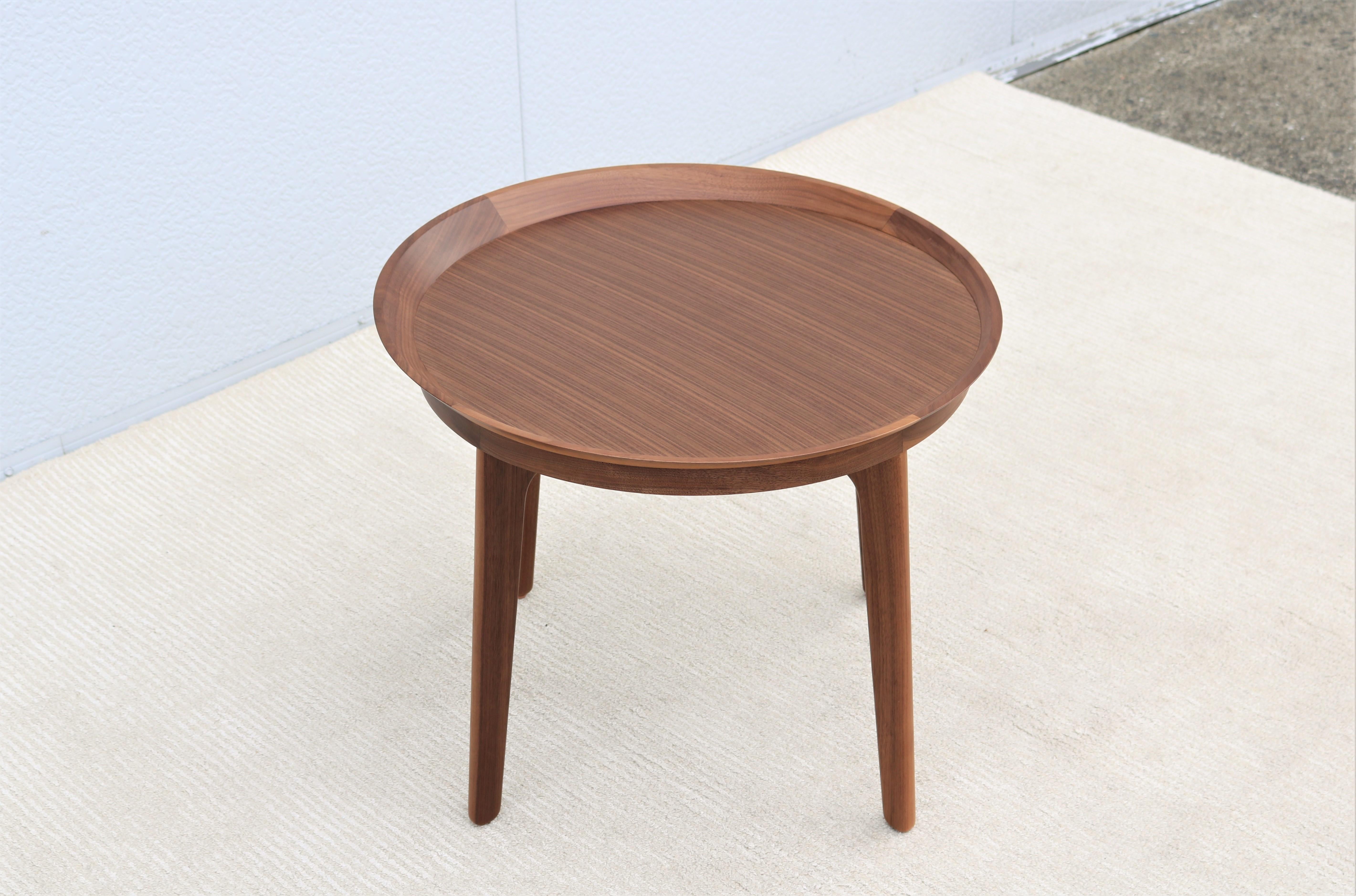 Modern Ignacia Murtagh for Bernhardt Design Los Andes Walnut Occasional Table For Sale 5