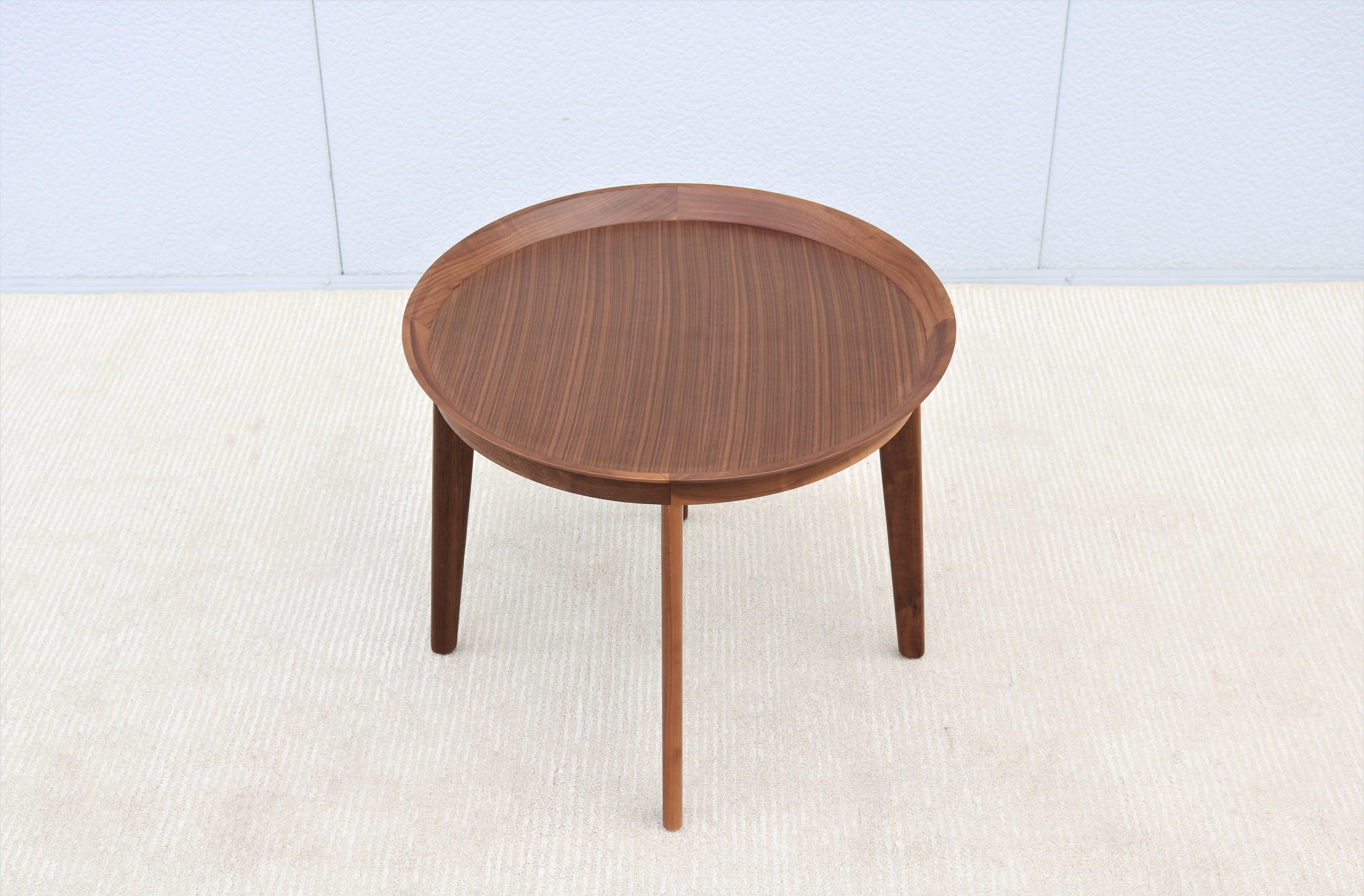 Veneer Modern Ignacia Murtagh for Bernhardt Design Los Andes Walnut Occasional Table For Sale