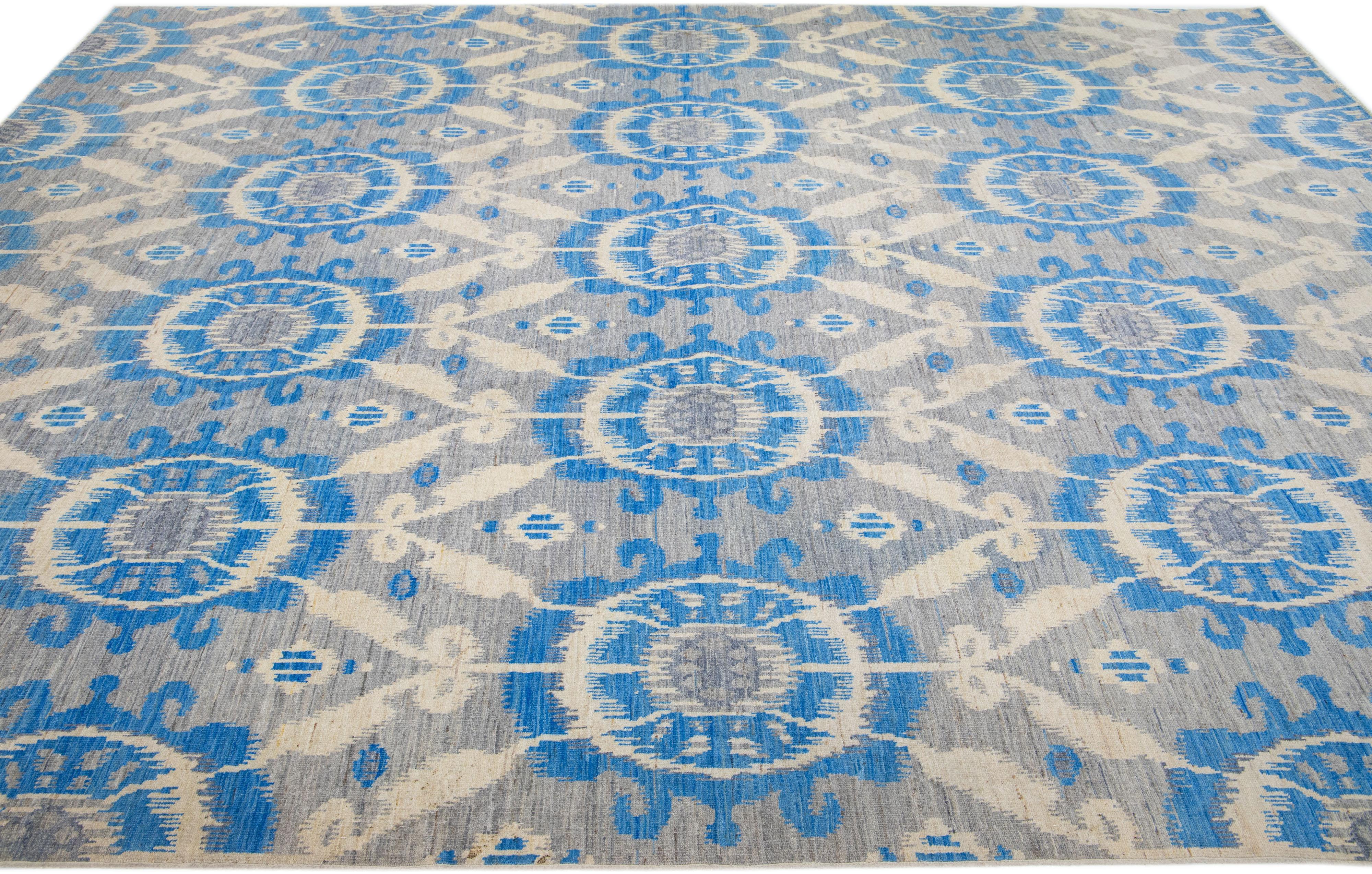 Indian Modern Ikat Gray Wool & Silk Rug with Allover Pattern For Sale