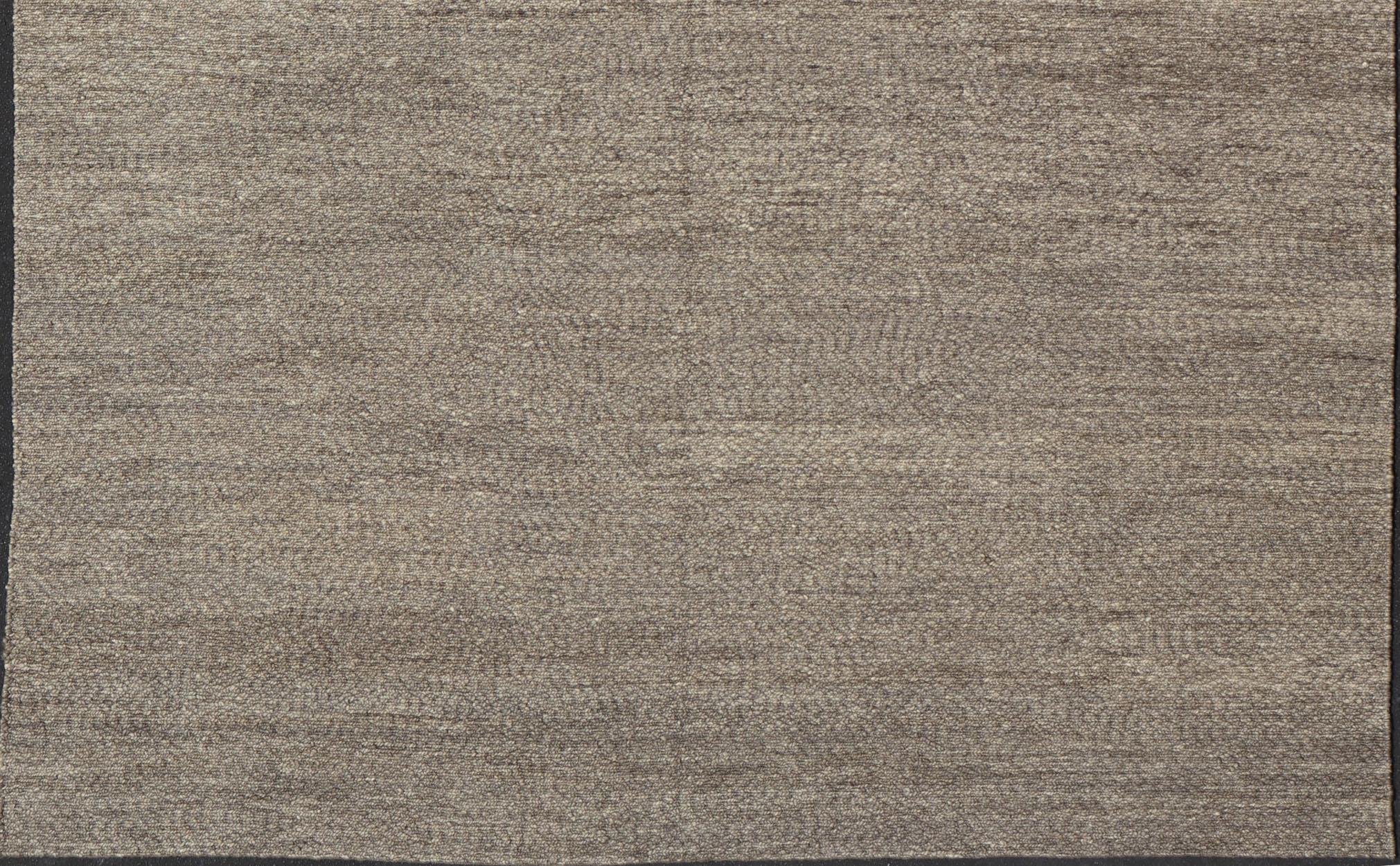 Square Size Large Modern Double Sided Sumack Flat Weave Rug With Thick Body For Sale 2