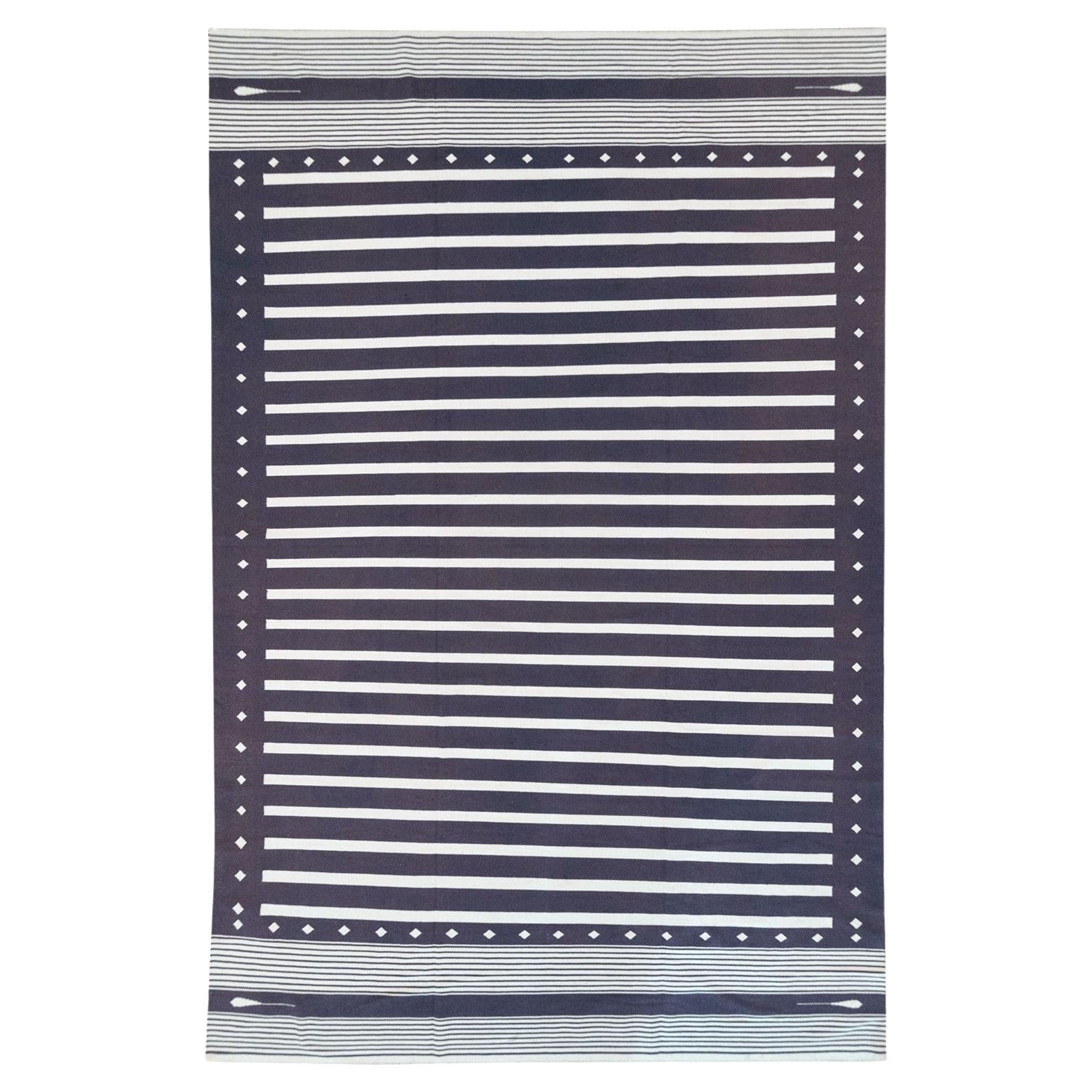 Modern Indian Flatweave Dhurrie Room Size Carpet