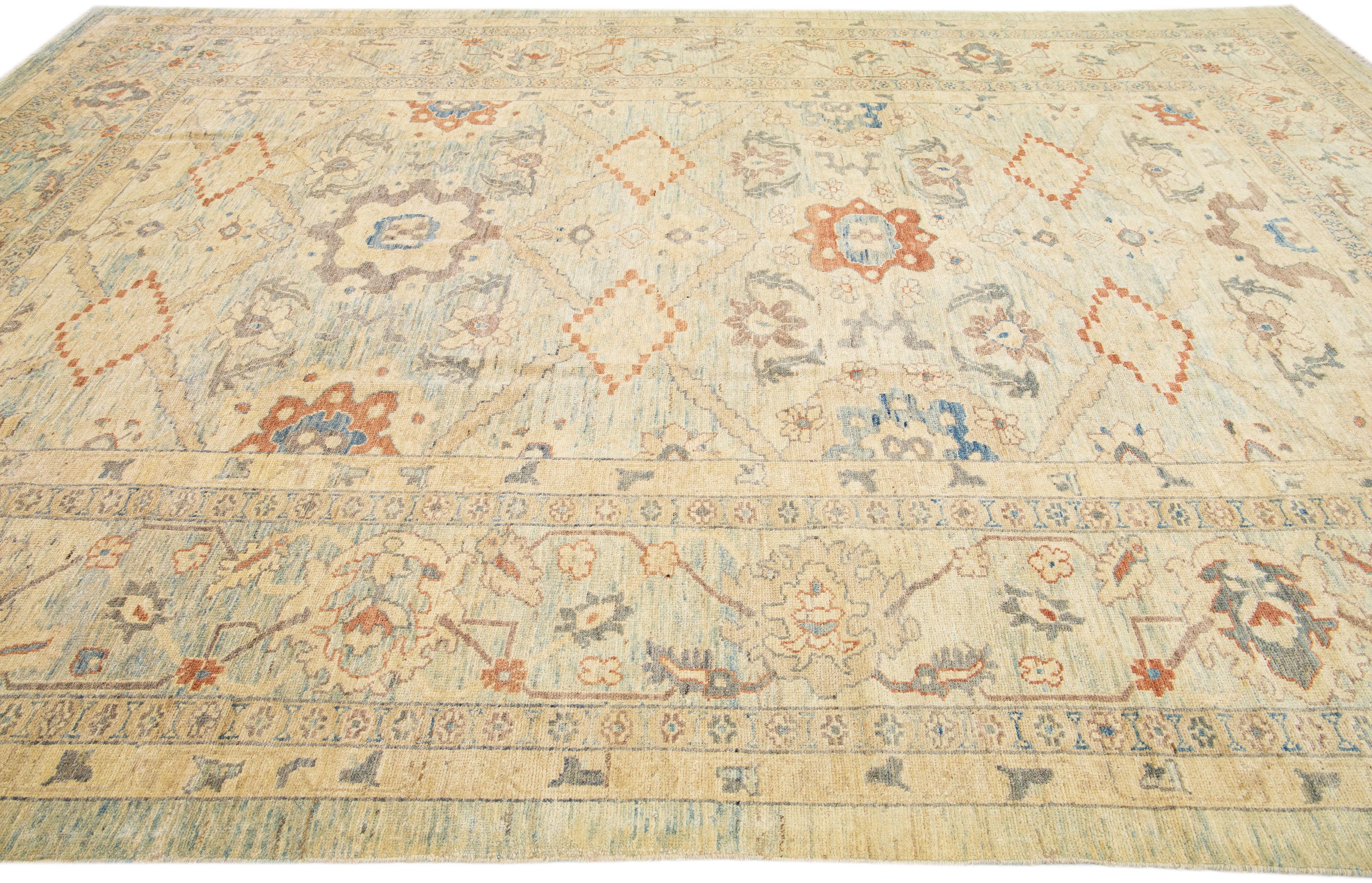 Modern Indian Handmade Beige Wool Rug with Geometric Motif In New Condition For Sale In Norwalk, CT