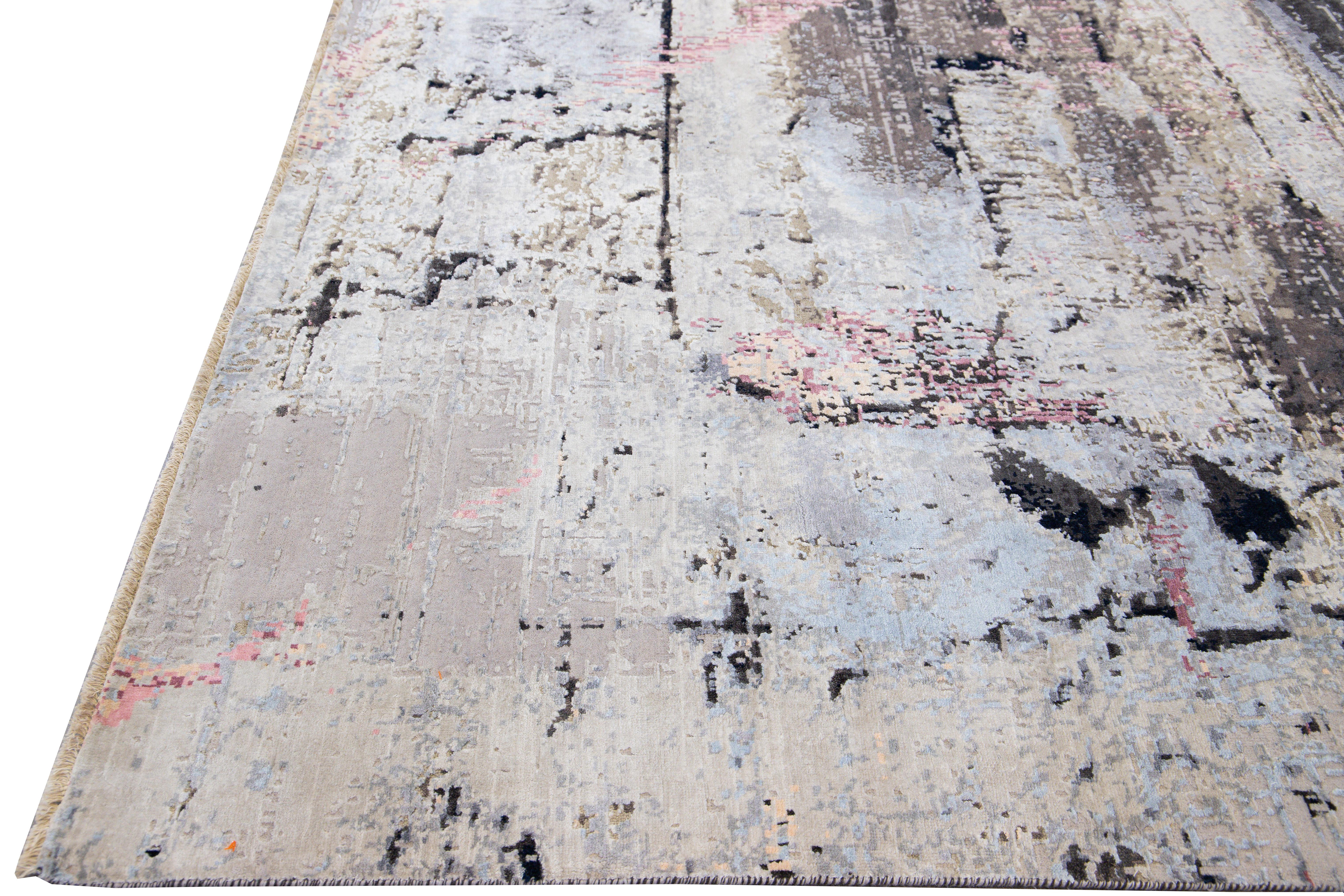 Modern Indian Handmade Gray Abstract Wool and Silk Rug In New Condition For Sale In Norwalk, CT