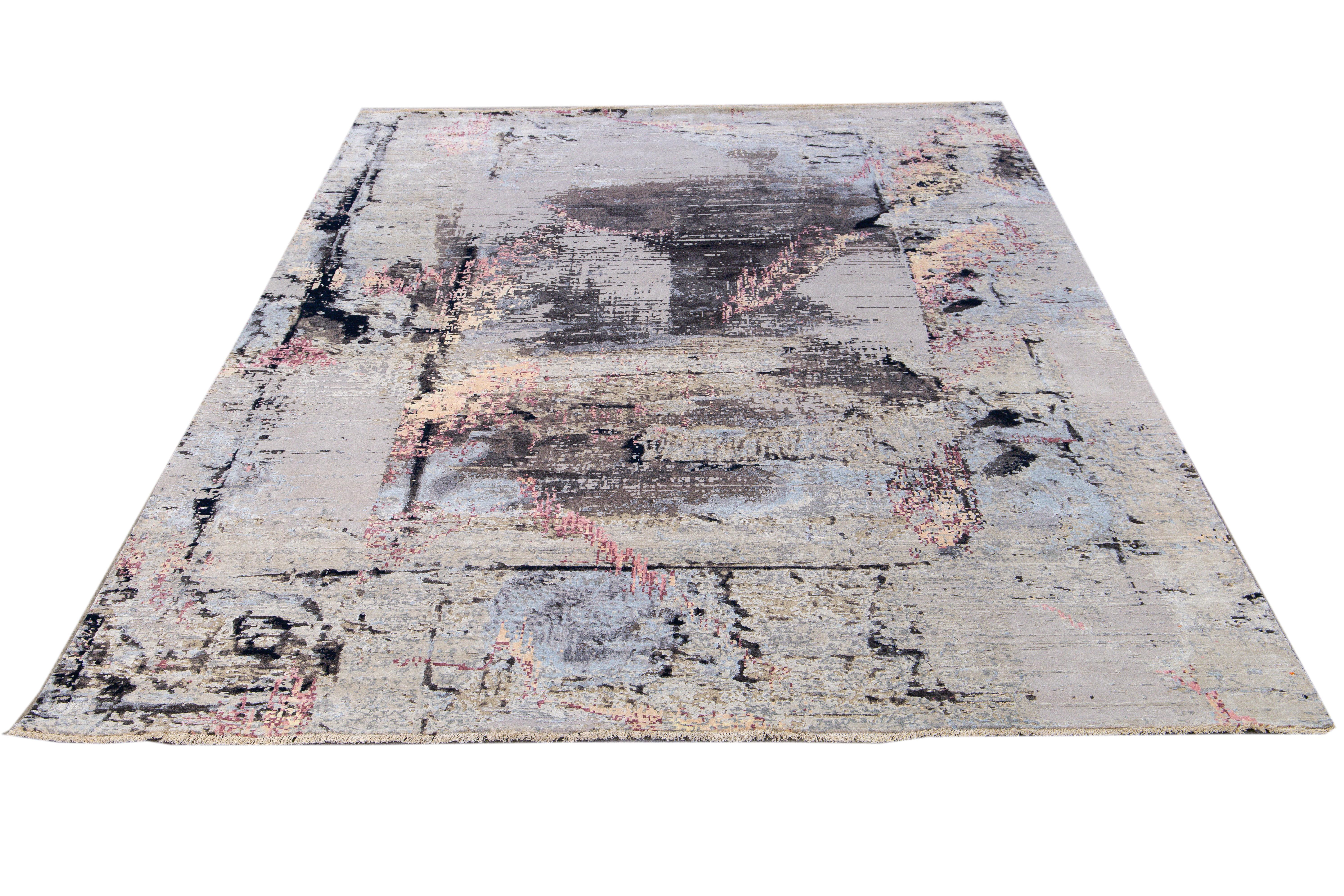 Modern Indian Handmade Gray Abstract Wool and Silk Rug For Sale 3