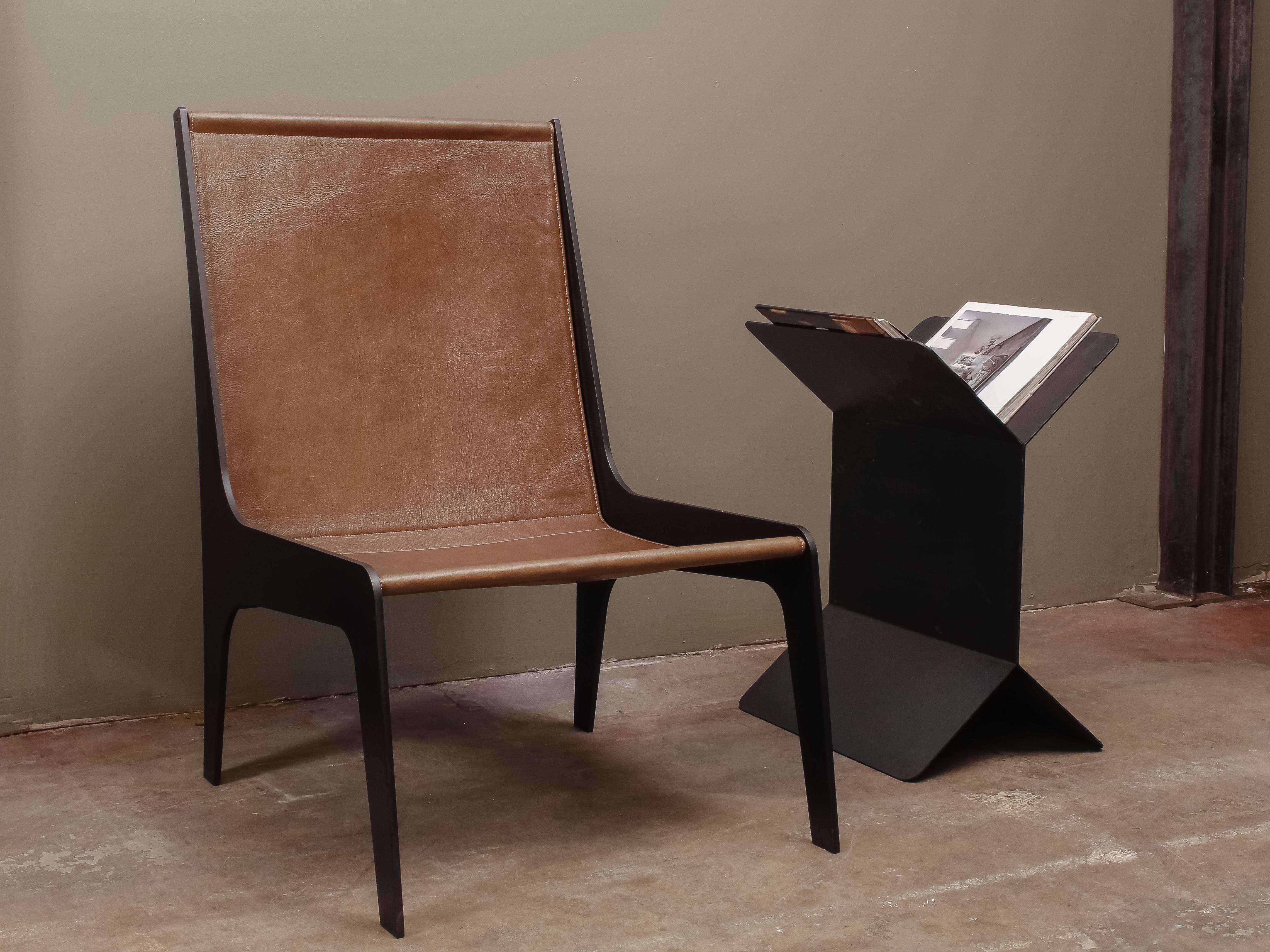 Moderner moderner industrieller H-Stuhl aus grünem Leder und Metall im Zustand „Neu“ im Angebot in Treadwell, NY