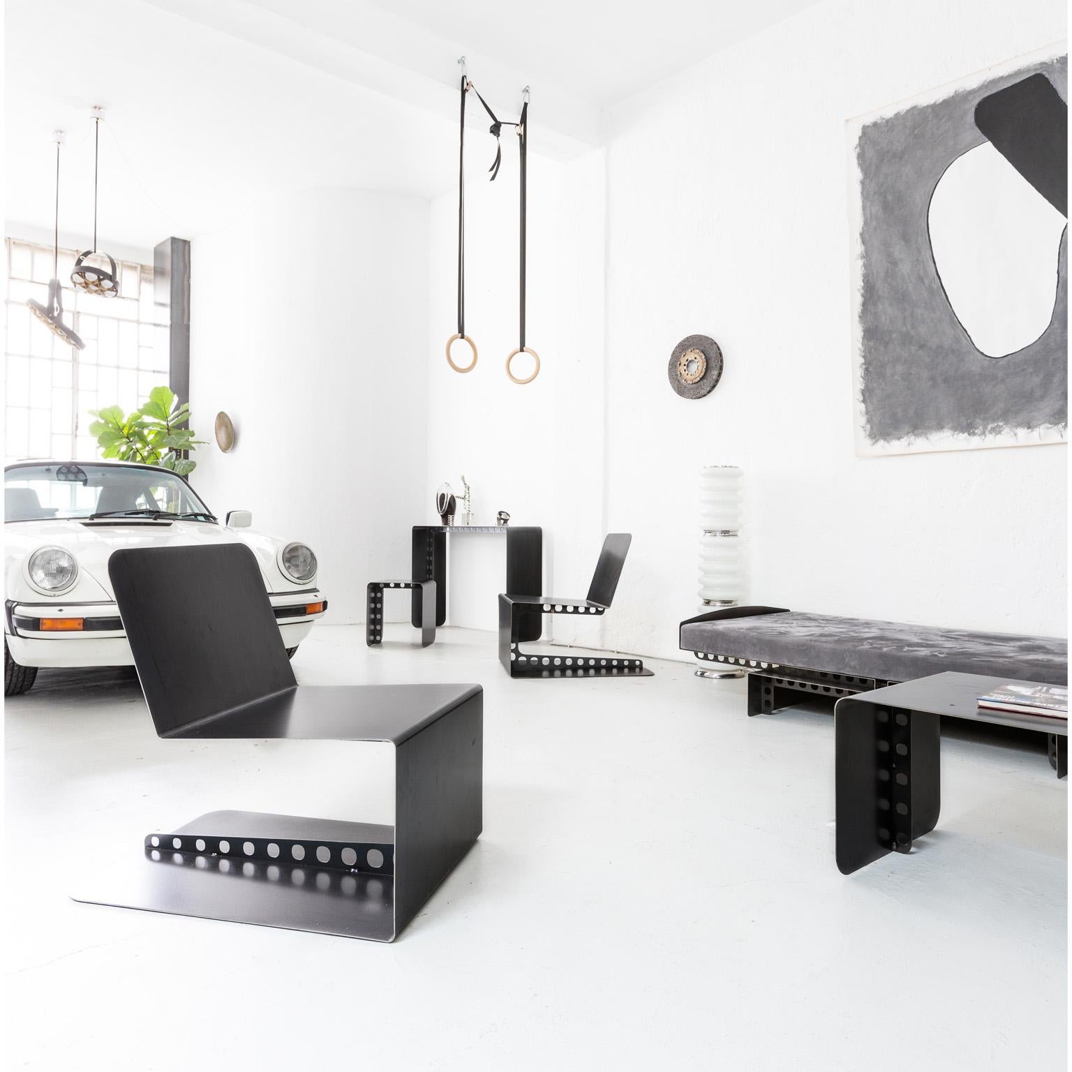 Acciaio da gioielleria Sedia da salotto brutalista Meccano di Spinzi, design italiano da collezione in vendita