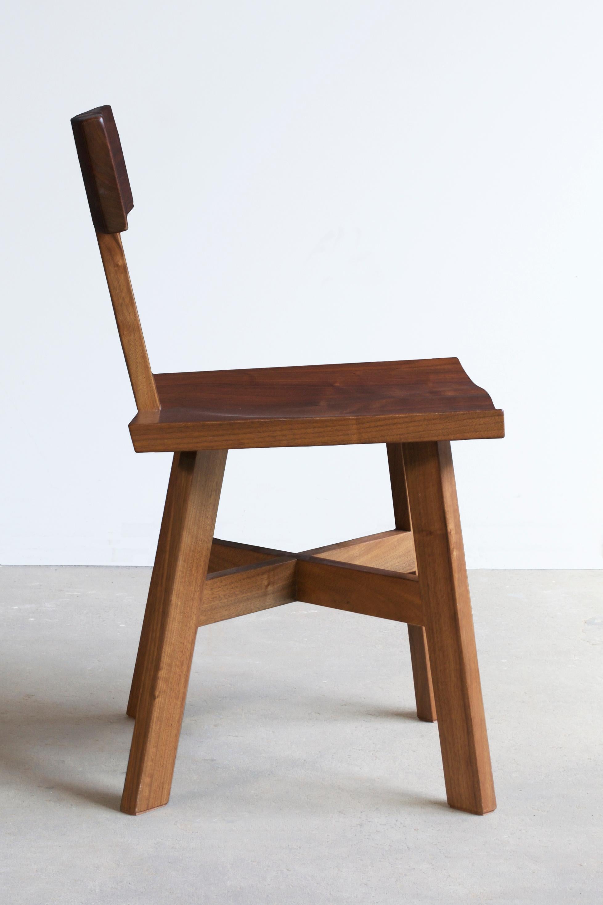 minimal dining chair