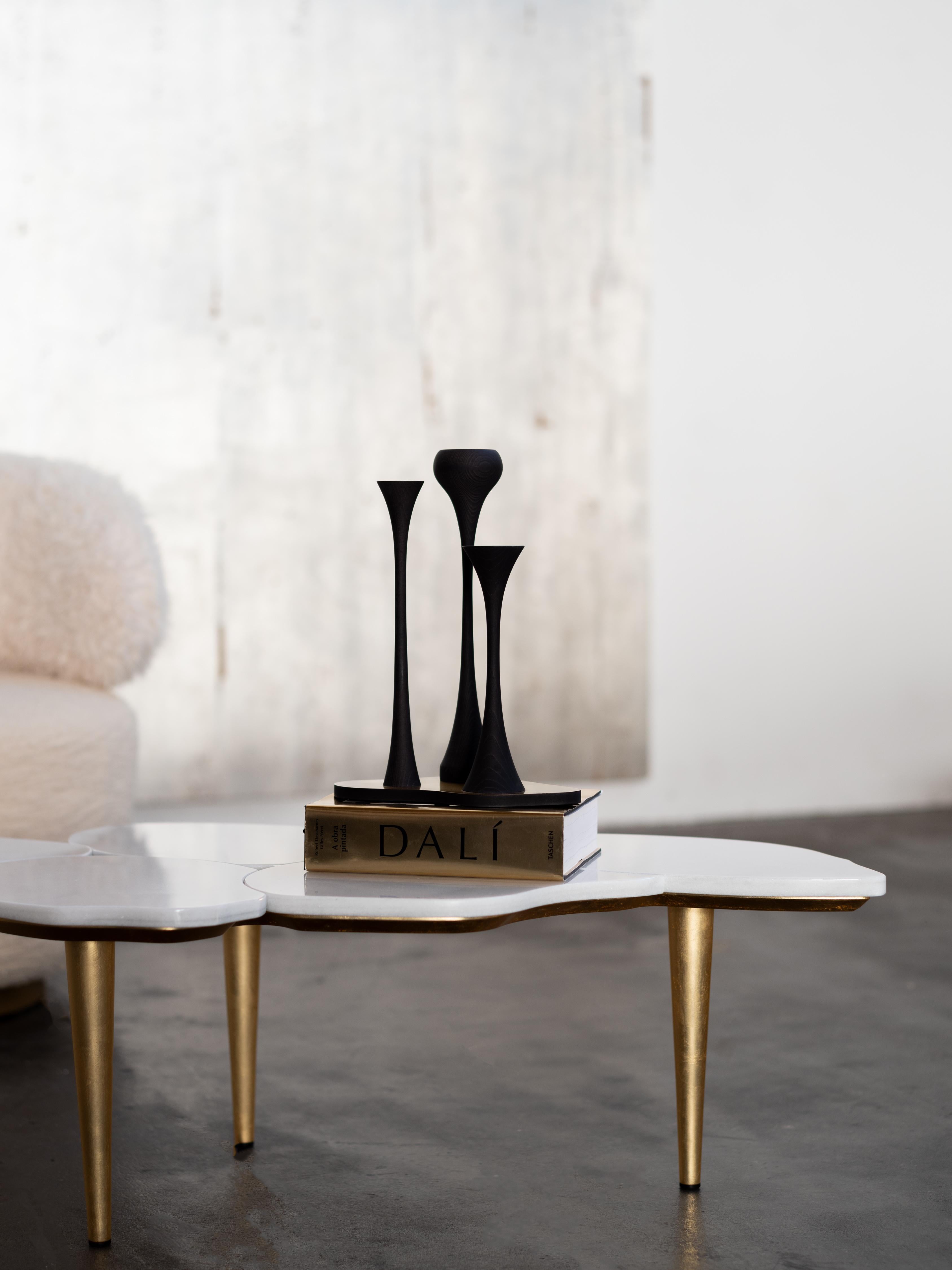 Moderne Table basse moderne Infinity, feuille d'or, fabriquée à la main au Portugal par Greenapple en vente