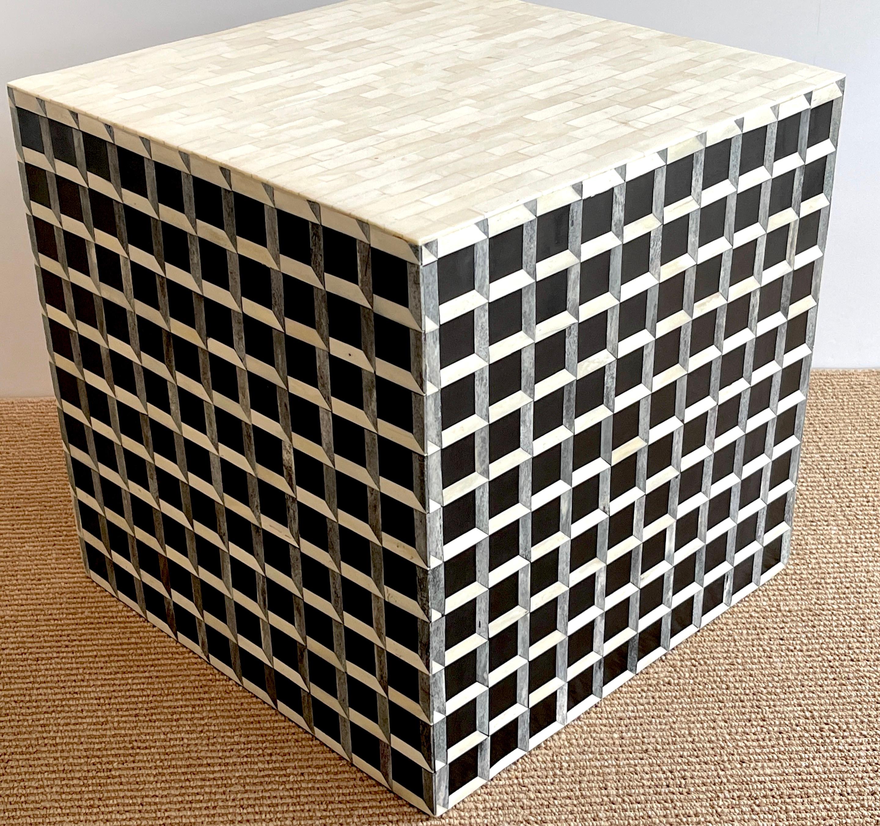 Modern Inlaid Bone & Ebony Op Art Geometric Cube Table In Good Condition In West Palm Beach, FL