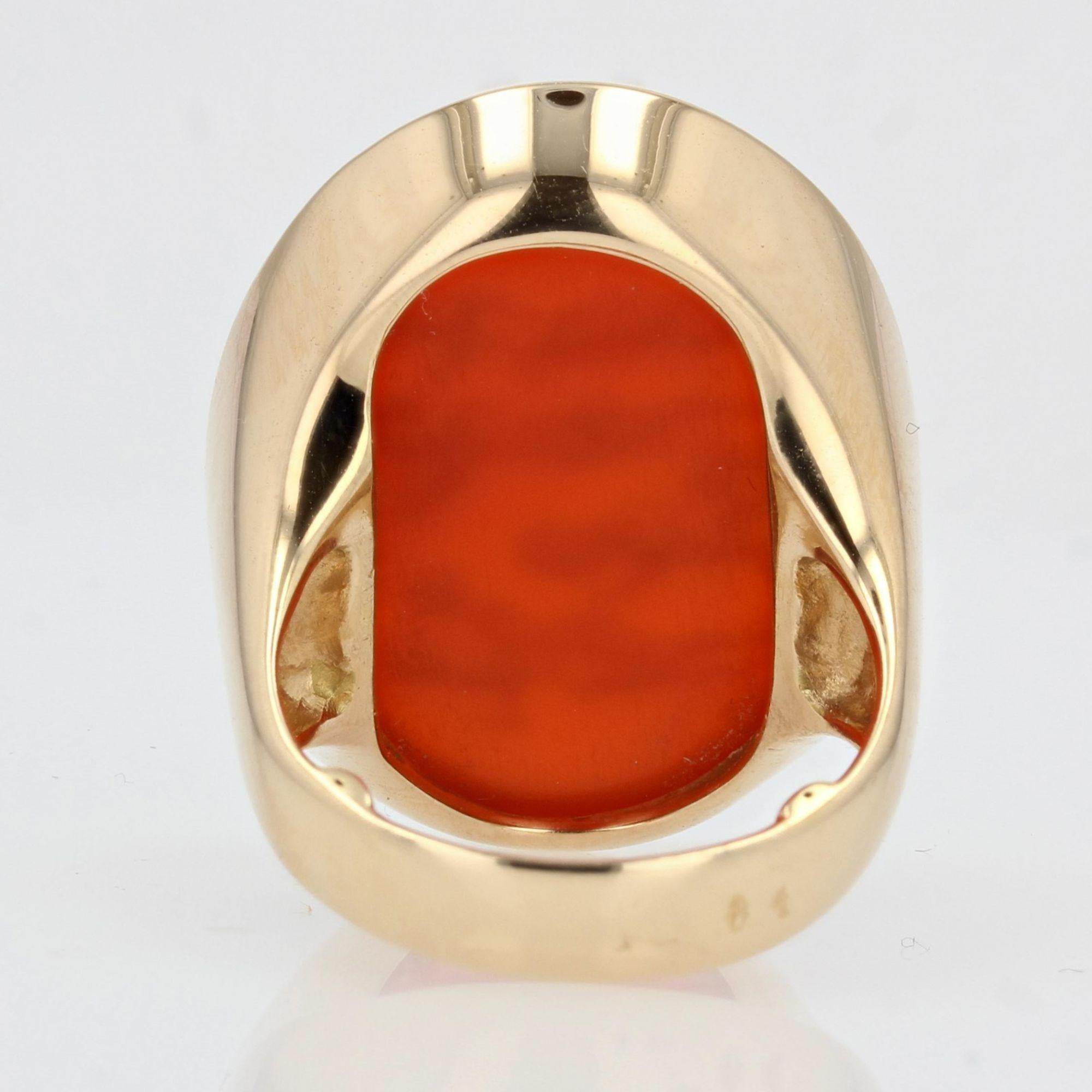 Modern Intaglio on Carnelian 18 Karat Yellow Gold Ring For Sale 9