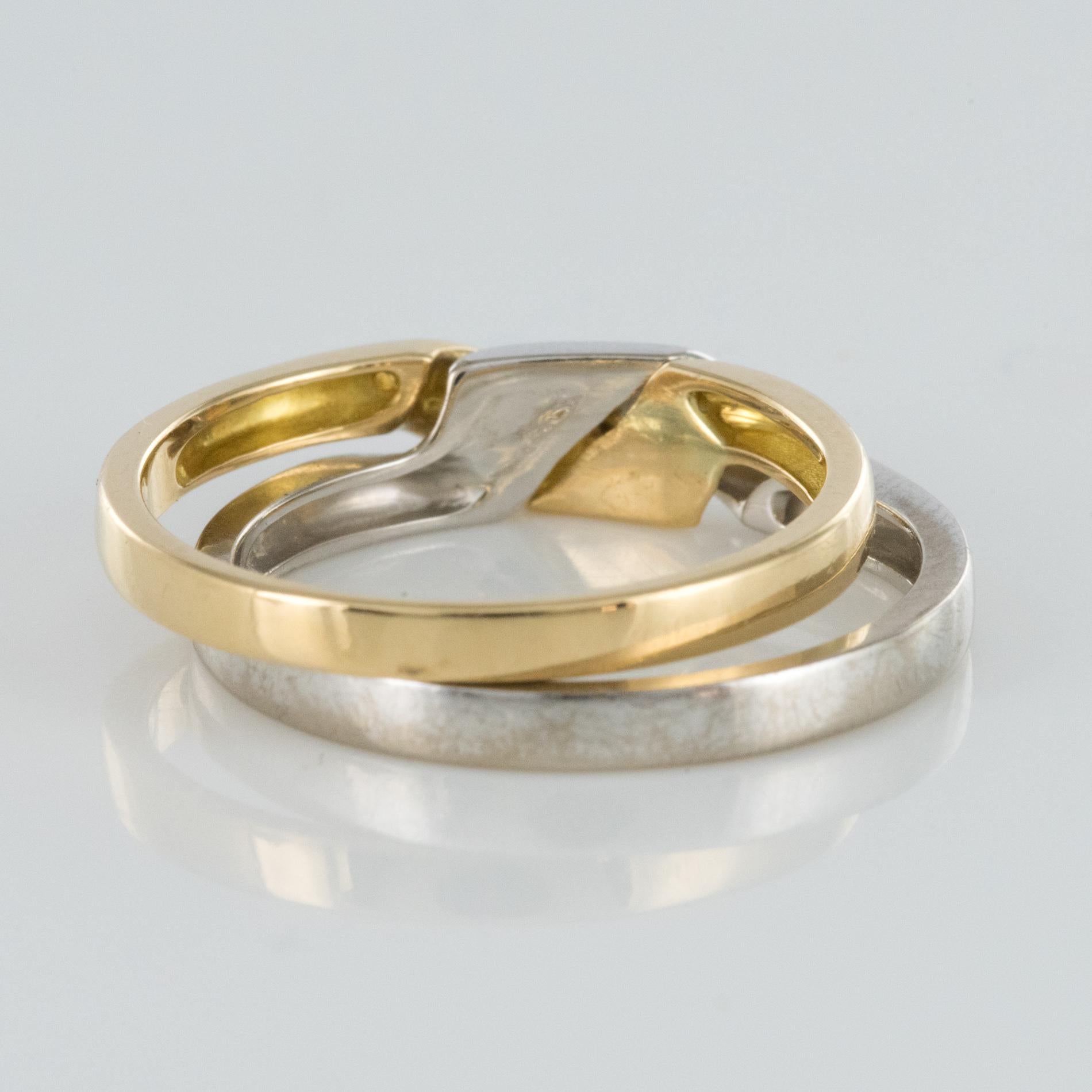 Modern Interlaced Yellow Gold White Gold Wedding Rings In Good Condition In Poitiers, FR