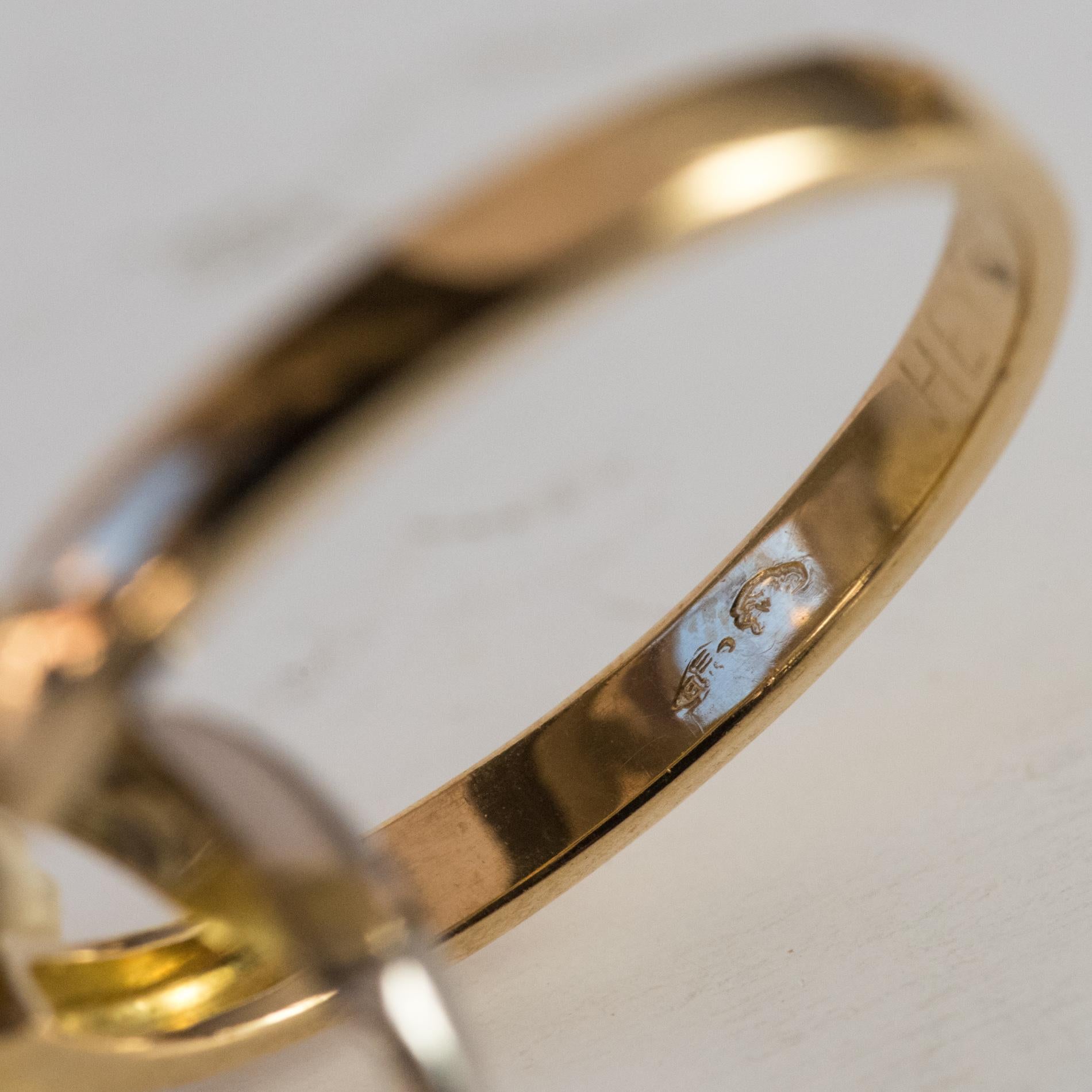Modern Interlaced Yellow Gold White Gold Wedding Rings 5